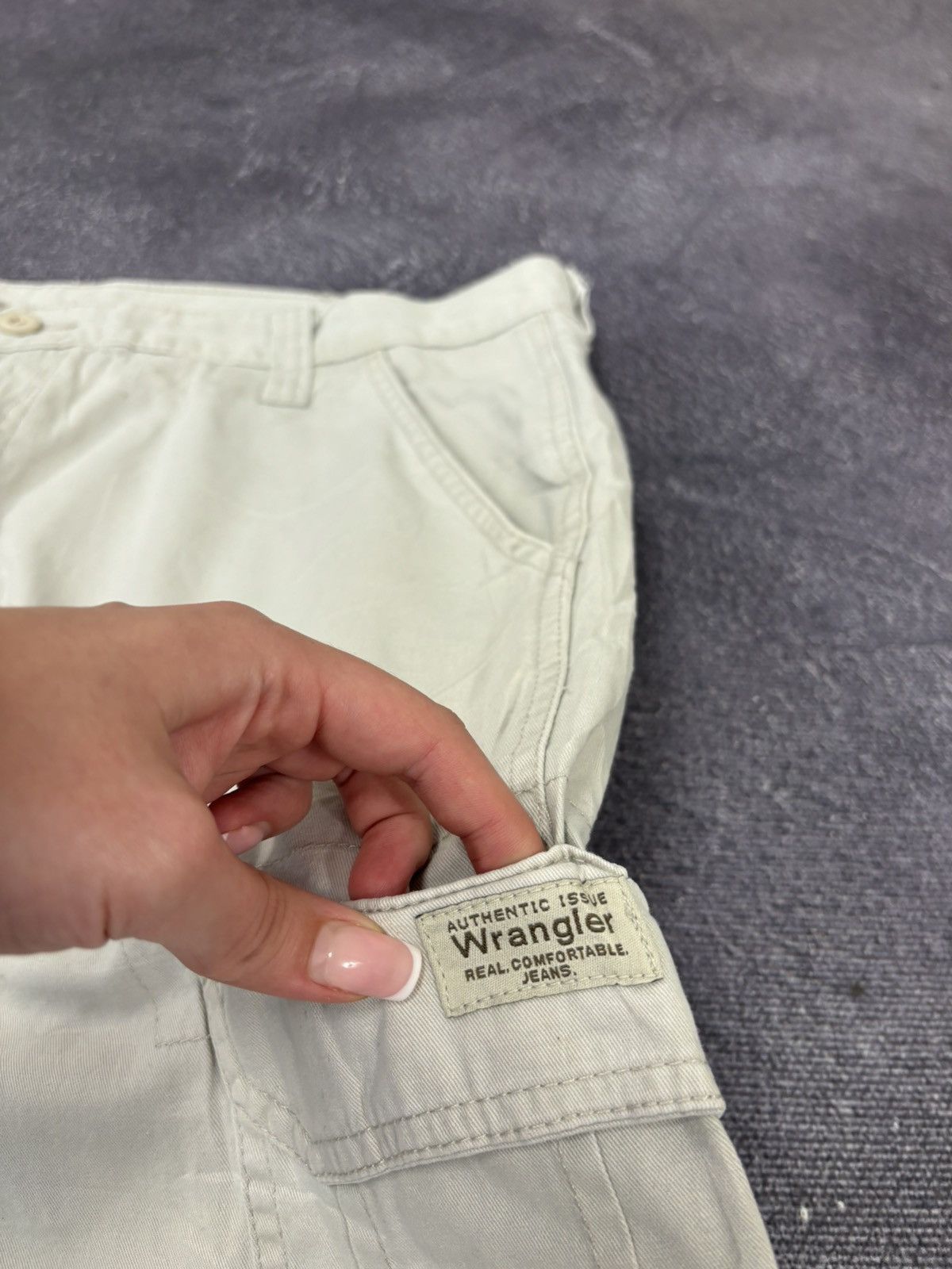 Vintage Vintage Wrangler Y2K Beige Military Hype Cargo Shorts Size US 38 / EU 54 - 6 Thumbnail