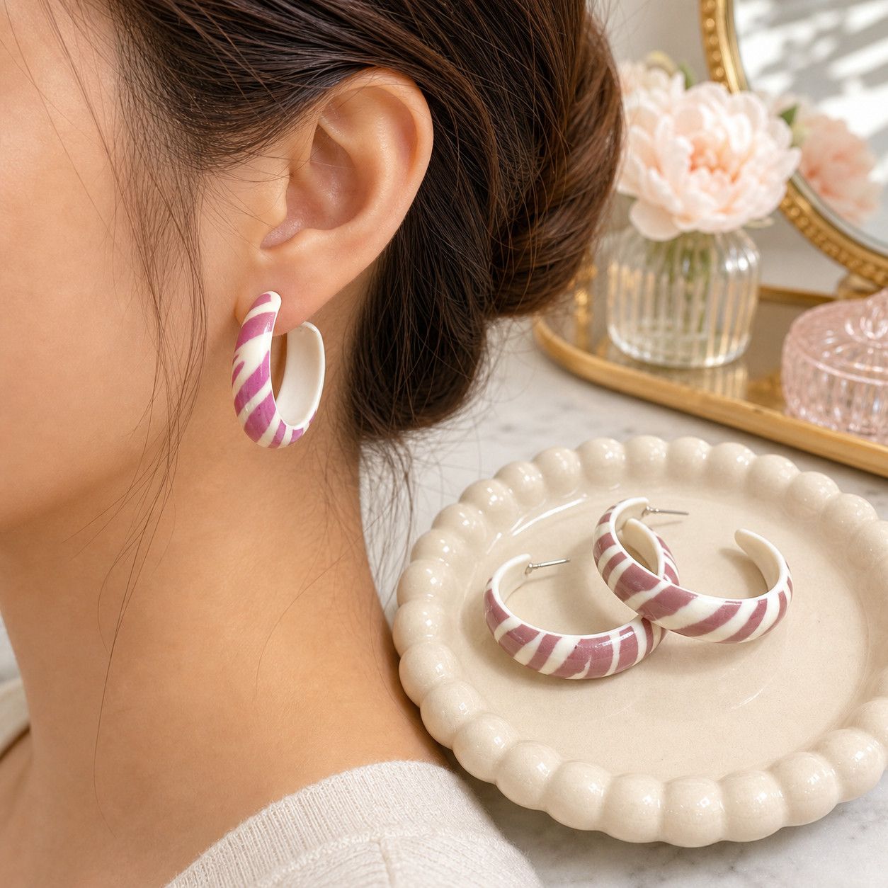 Other Pink White Striped Chunky Hoop Earrings Size ONE SIZE - 1 Thumbnail