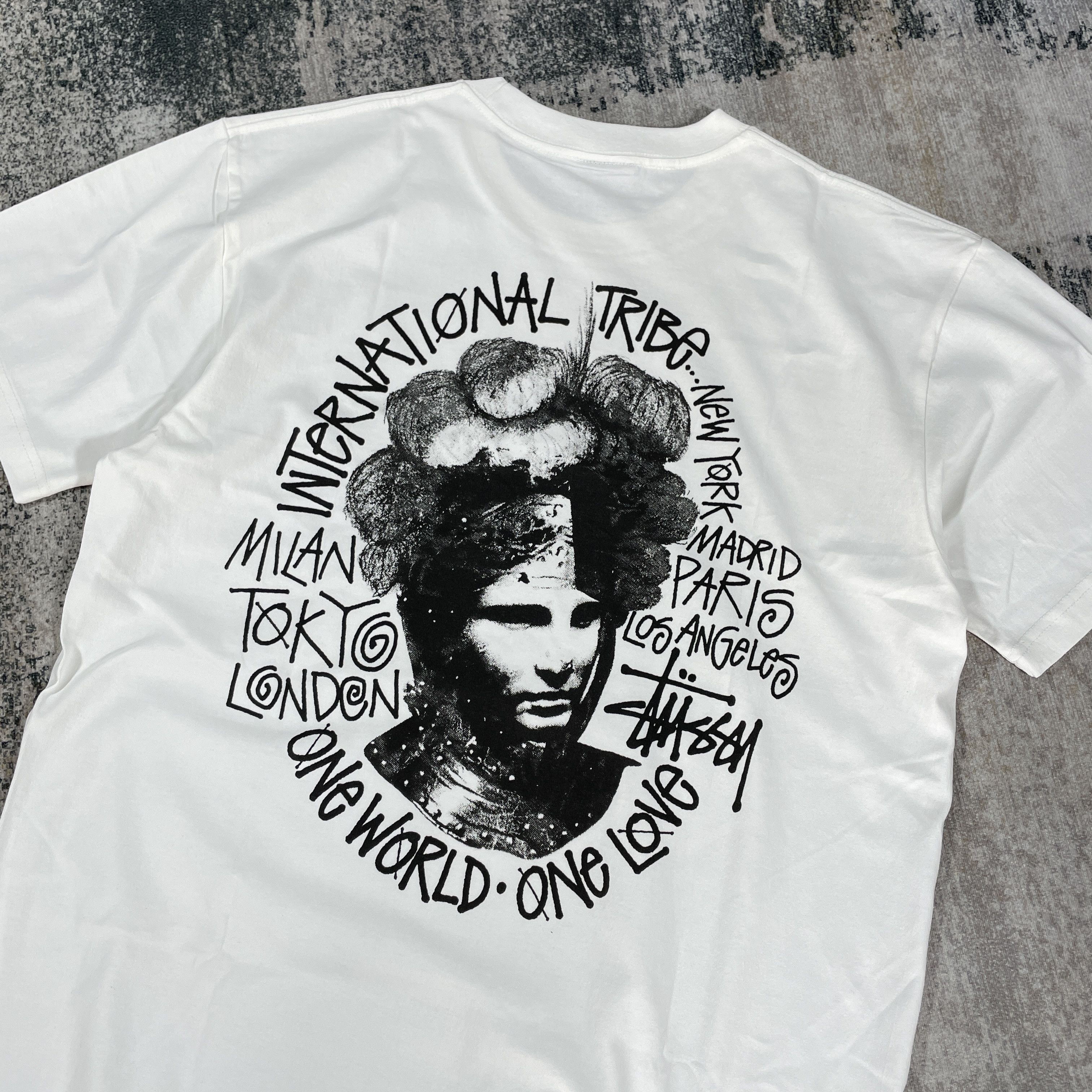 Stussy Stussy Camelot Tee Natural ( L ) Size US L / EU 52-54 / 3 - 1 Thumbnail