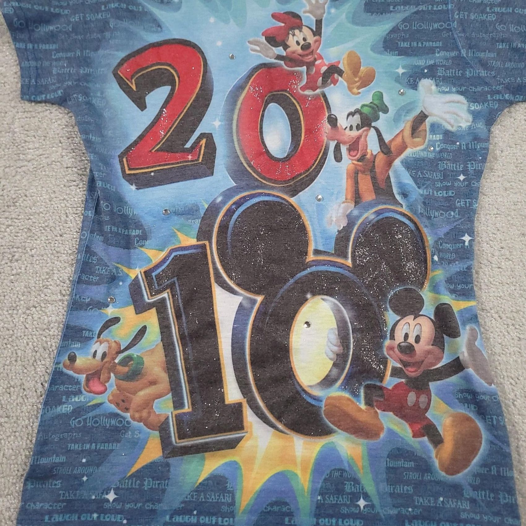 Disney VINTAGE Disneyland Disney World Shirt Womens Medium 2018 Mickey Minnie Goofy Pluto Tee Size M / US 6-8 / IT 42-44 - 2 Thumbnail