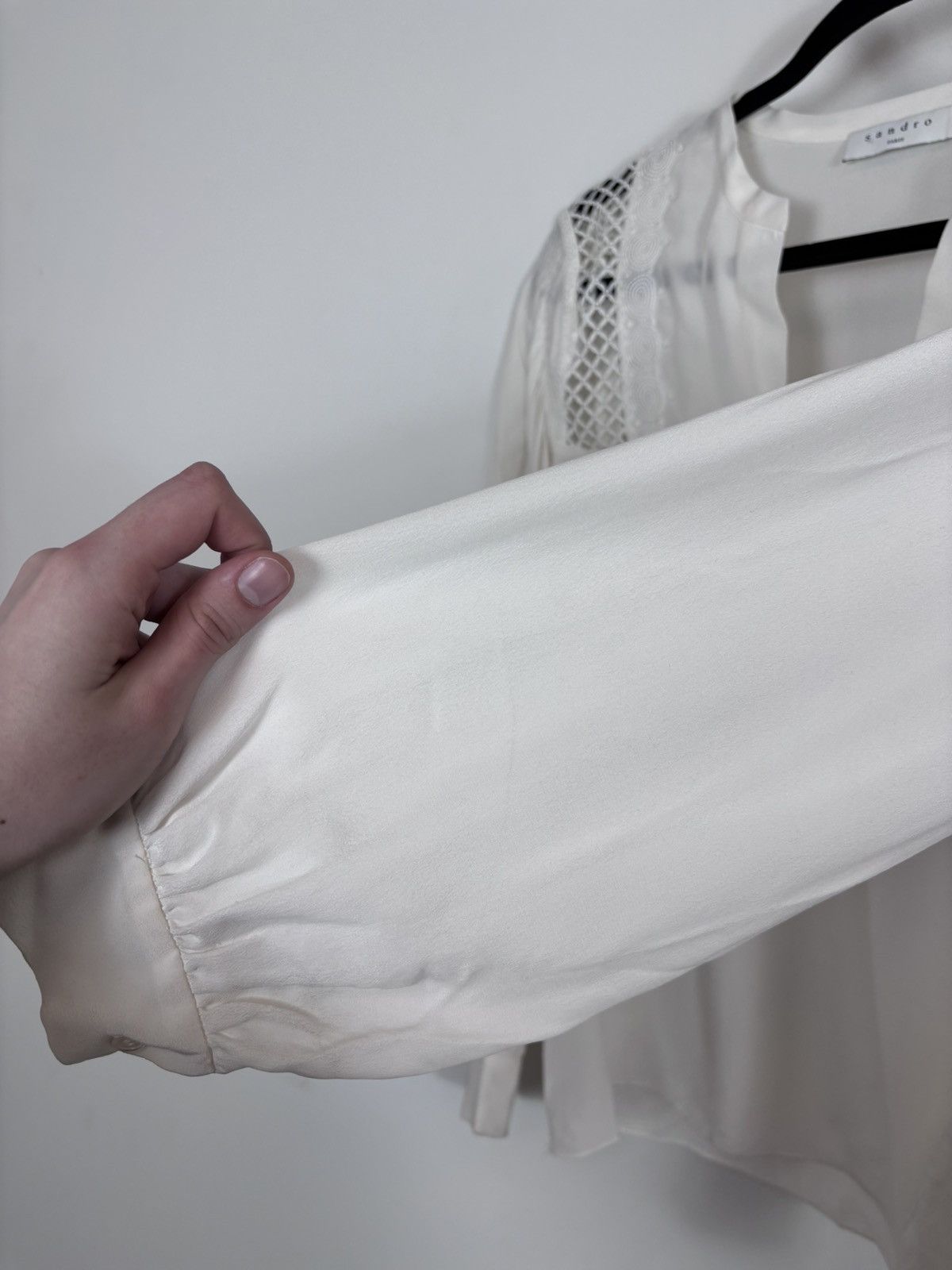 Sandro Sandro Paris NWT Tommy Women’s Ecru White Silk Blouse Shirt Size S / US 4 / IT 40 - 9 Thumbnail