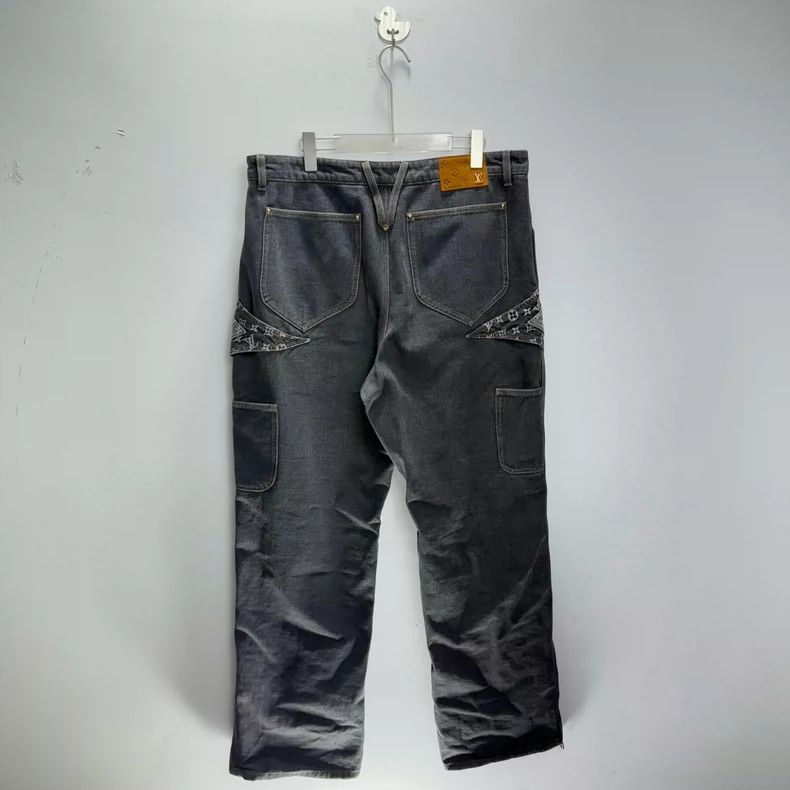 Louis Vuitton Louis Vuitton 23 New Logo Letter Print Irregular Cut Decon Size US 36 / EU 52 - 3 Thumbnail