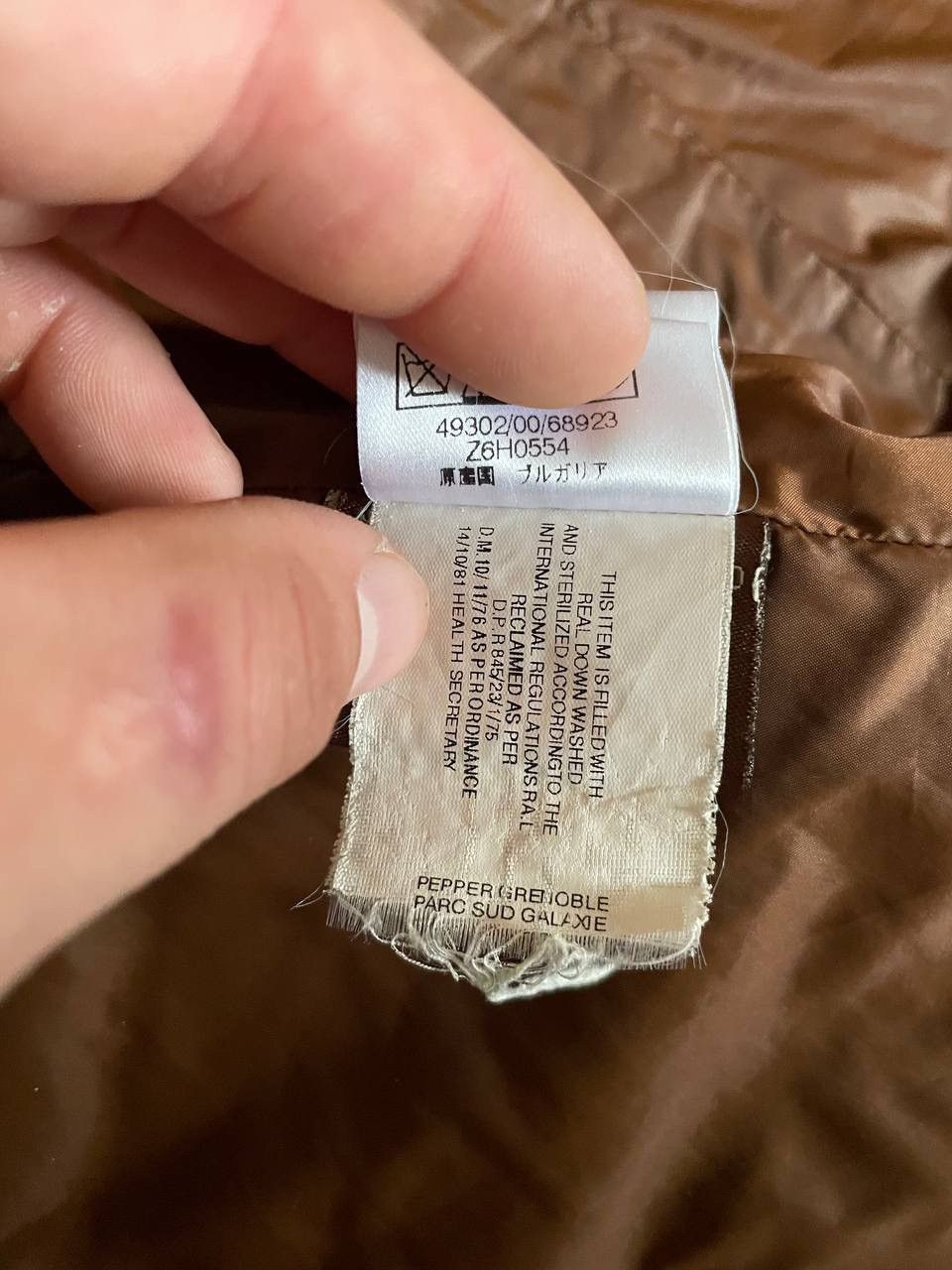 Moncler Moncler vintage down jacket long coat brown Size M / US 6-8 / IT 42-44 - 14 Thumbnail