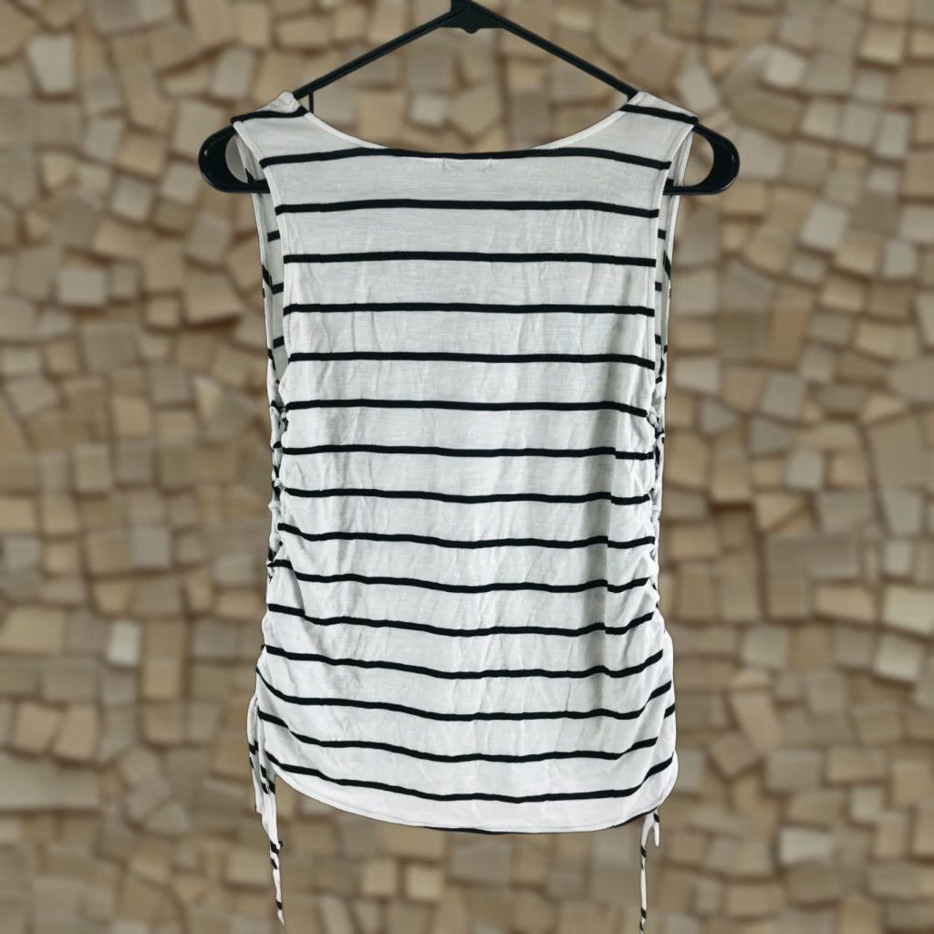Vintage Love Fire Top Women’s Striped Sleeveless V-Neck Lace Up Sides Black White M Size M / US 6-8 / IT 42-44 - 1 Thumbnail