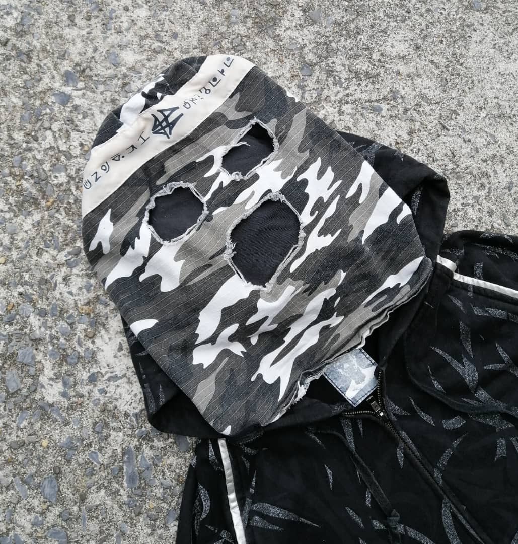Hypebeast Alienegra Balaclava Mask Allover Print Zipper Hoodie Size US M / EU 48-50 / 2 - 3 Thumbnail