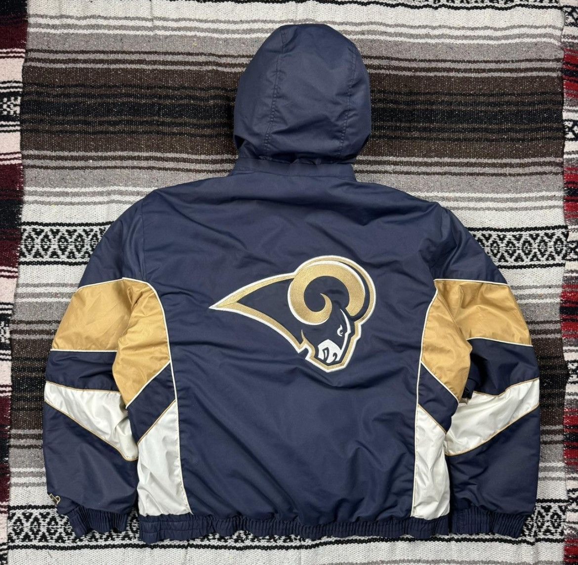 NFL Vintage St Louis Rams puffer jacket Size US M / EU 48-50 / 2 - 3 Thumbnail