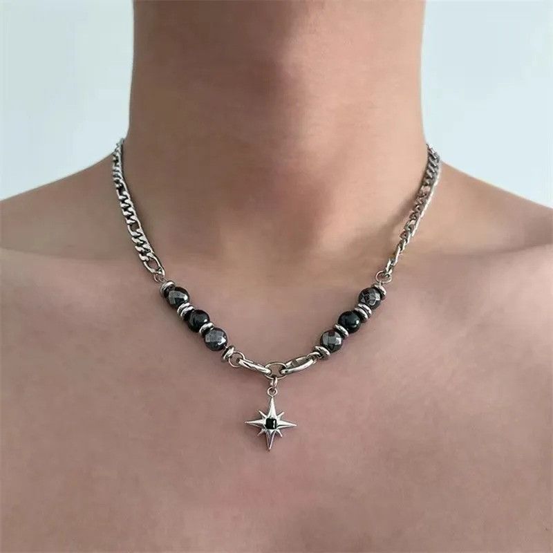 Japanese Brand Hip Hop Minimalist Starburst Necklace Size ONE SIZE - 1 Thumbnail