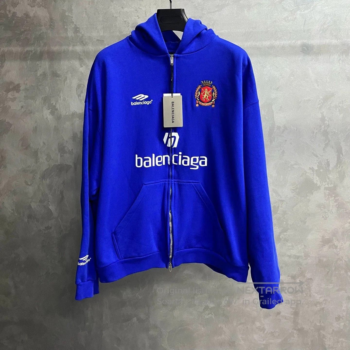Balenciaga balenciaga blue logo zip. Size US L / EU 52-54 / 3 - 1 Thumbnail