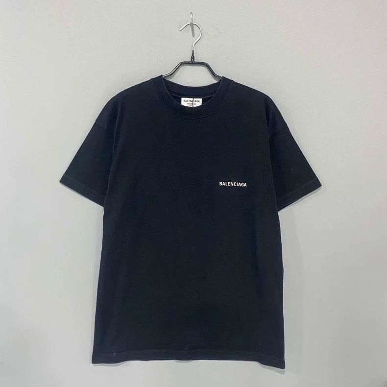 Balenciaga Balenciaga Black letters logo short sleeves Size US S / EU 44-46 / 1 - 3 Thumbnail