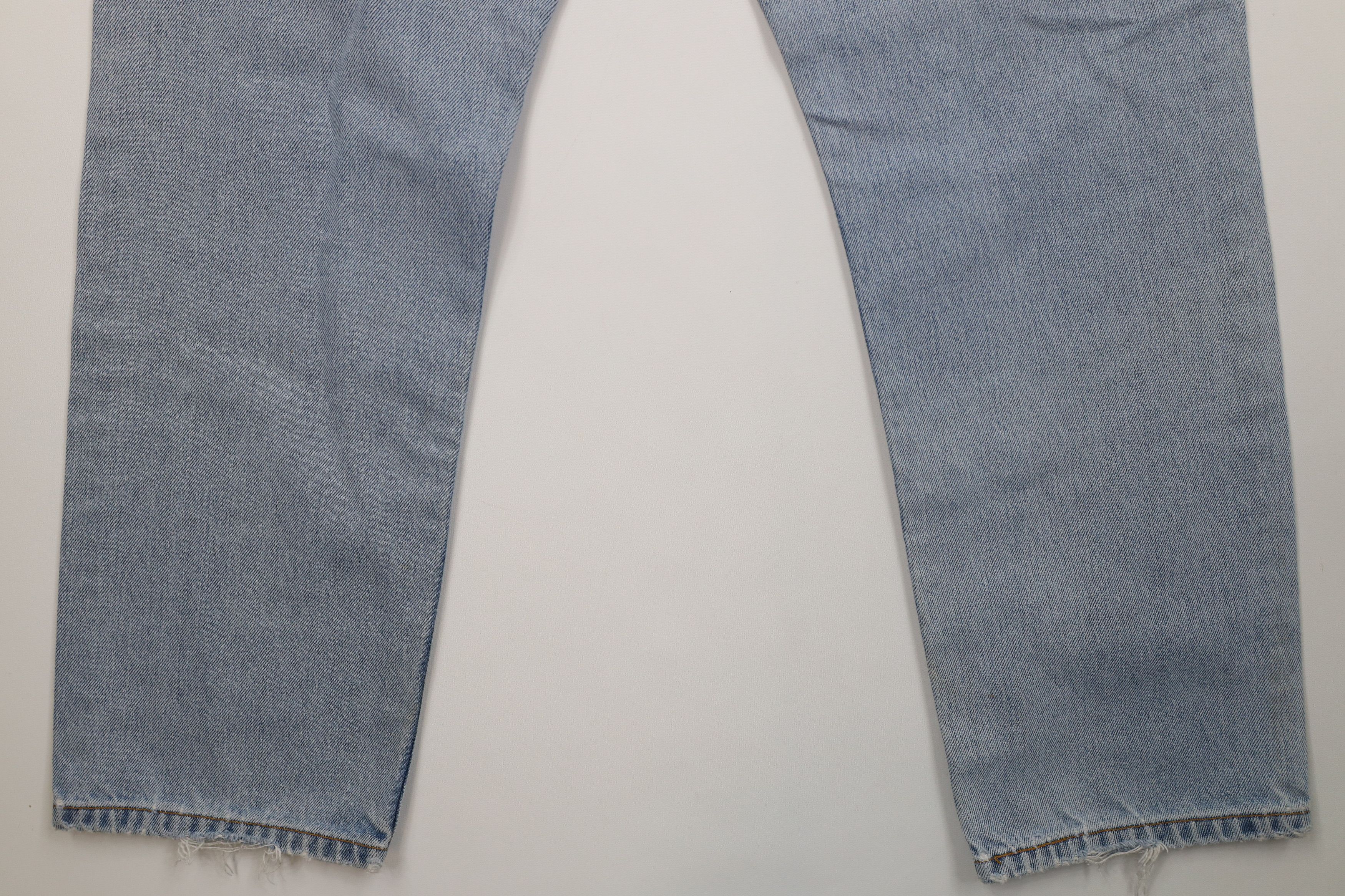 Levi's Vintage Y2K 2003 Levis 505 Regular Straight Leg Jeans Blue Size US 33 - 16 Thumbnail