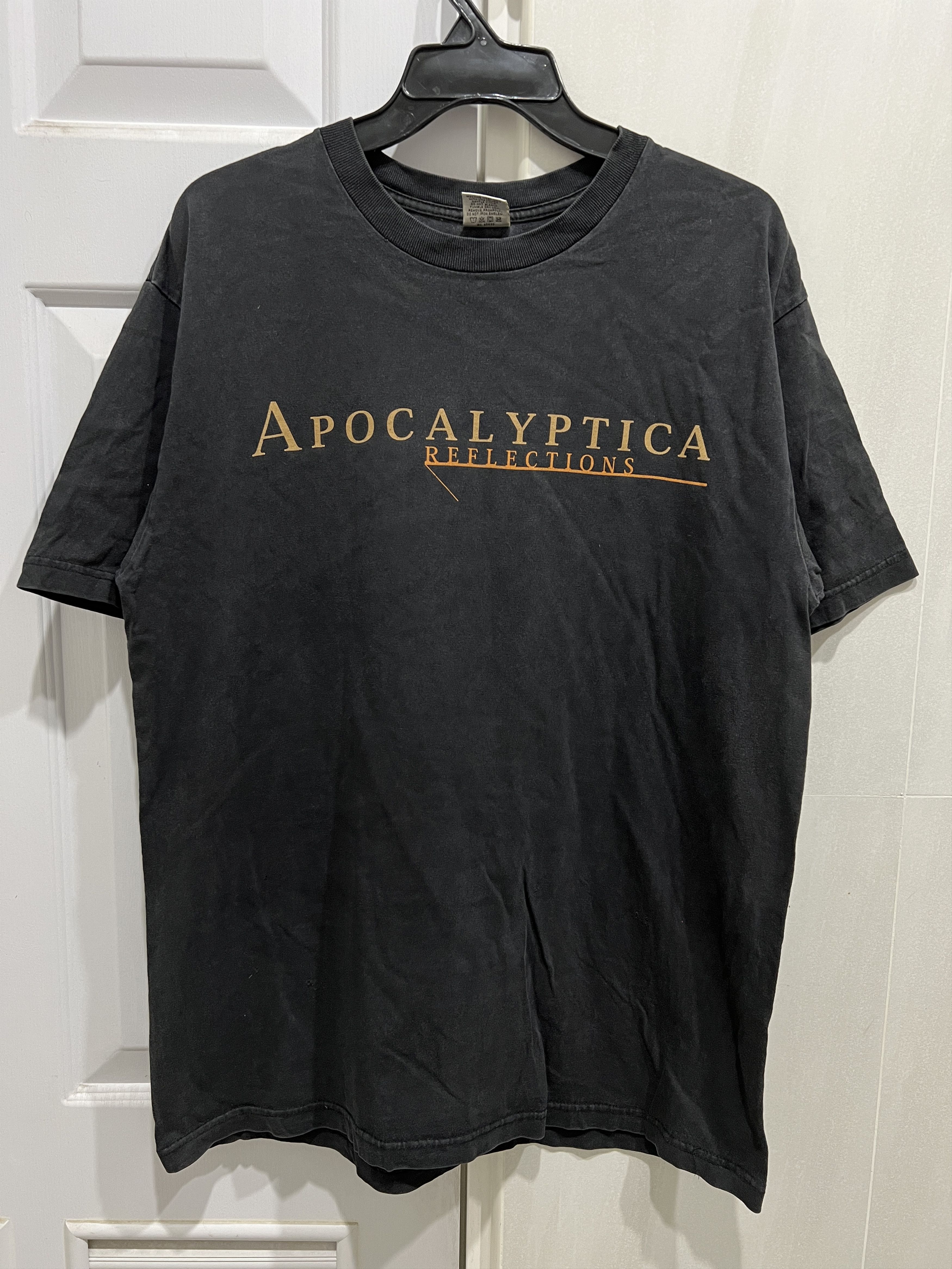 Band Tees × Vintage Vintage Apocalyptica Symphonic Metal Tee Faded Size US L / EU 52-54 / 3 - 3 Thumbnail