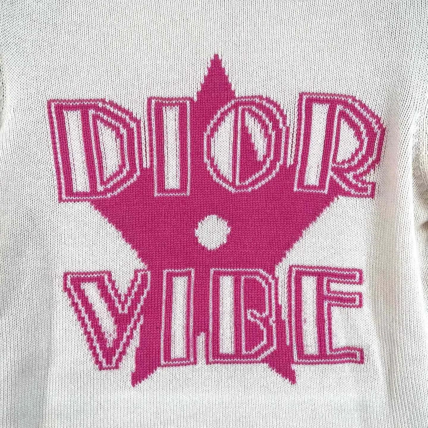 Dior Dior White Lapel Back Logo Cashmere Sweater. Size S / US 4 / IT 40 - 6 Thumbnail