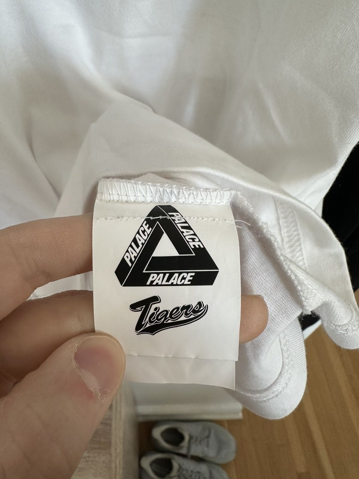 Palace SOLDD Palace Osaka exclusive Hanshin Tigers baseball tee Size US L / EU 52-54 / 3 - 4 Thumbnail