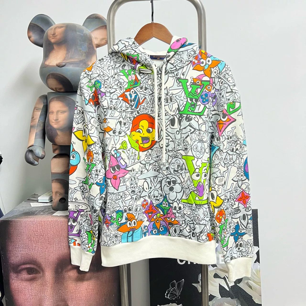 Louis Vuitton Louis Vuitton Comic Print Hoodie O1616 Size US XS / EU 42 / 0 - 1 Thumbnail