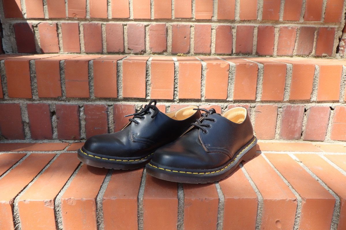 Dr. Martens Dr. Martens 1461 Vintage Made in England Oxford Size US 8 / EU 41 - 1 Thumbnail