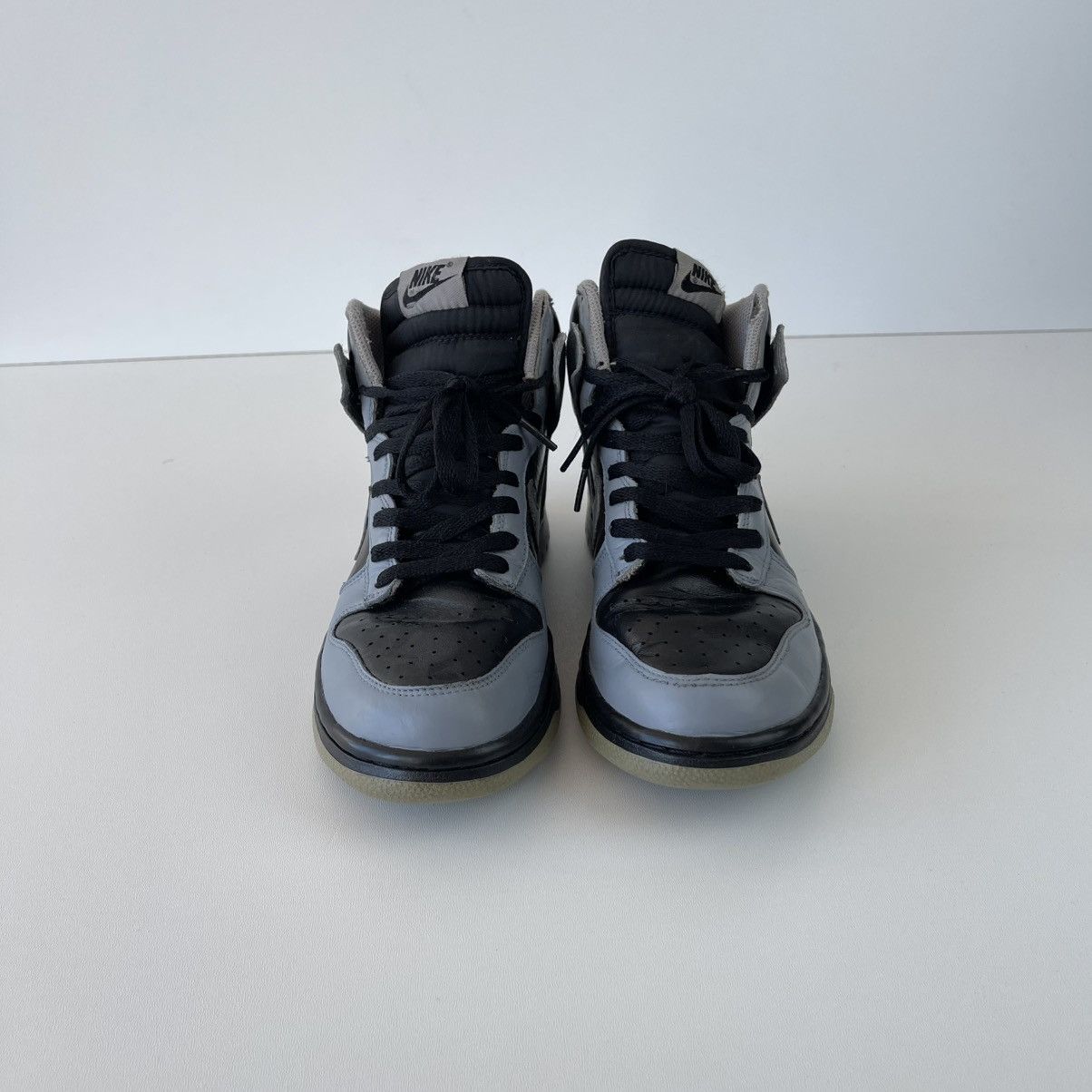 Nike Nike Dunk High 2011 Hi-Top Vintage Shoes Black Medium Grey Size US 7 / EU 40 - 3 Thumbnail