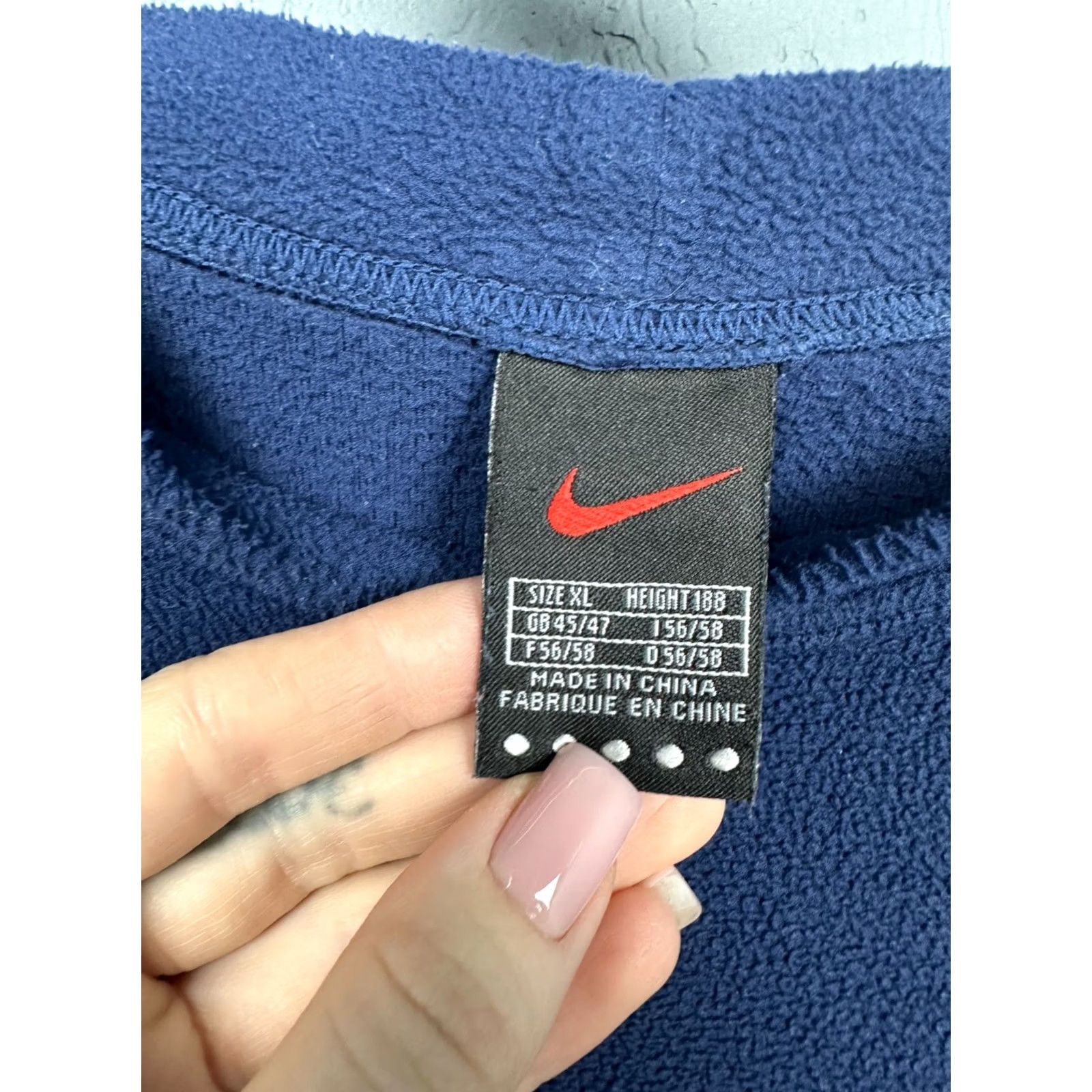 Nike Nike 90s Vintage Fleece Sweatshirt XL Mens Blue Logo Pullover Crew Neck Sweatshirt Size US XL / EU 56 / 4 - 3 Thumbnail
