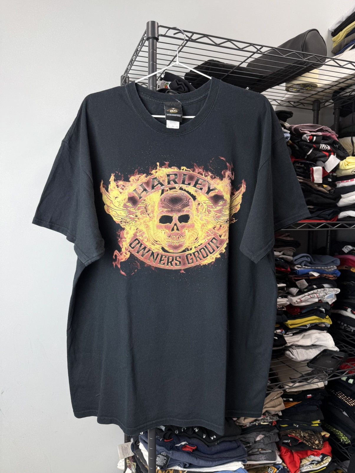 Harley Davidson Vintage Harley Davidson Owners Group T Shirt Skull Bones Size US XL / EU 56 / 4 - 1 Thumbnail