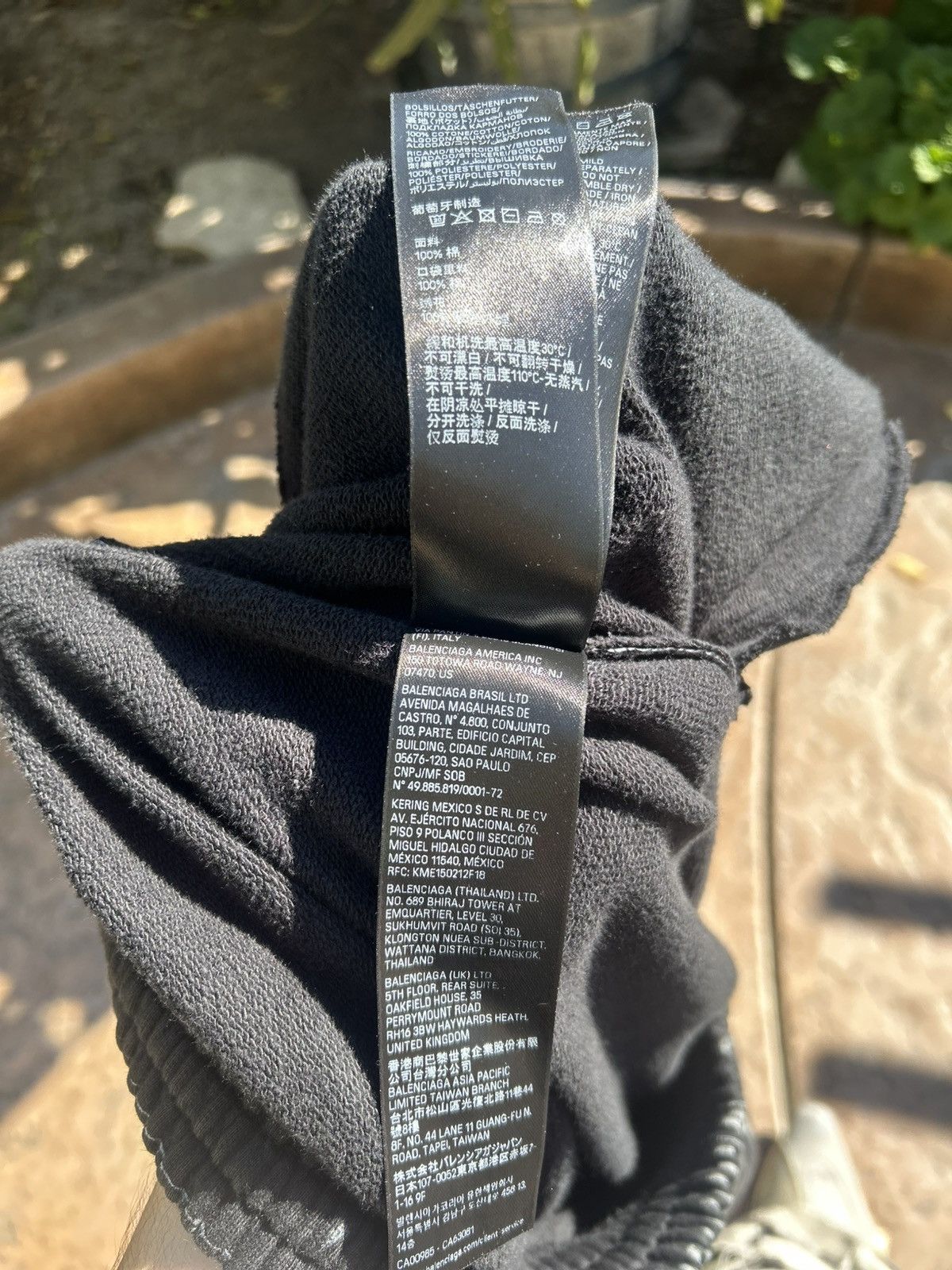 Balenciaga Balenciaga skater graffiti mud show sweapants Size US 30 / EU 46 - 10 Thumbnail
