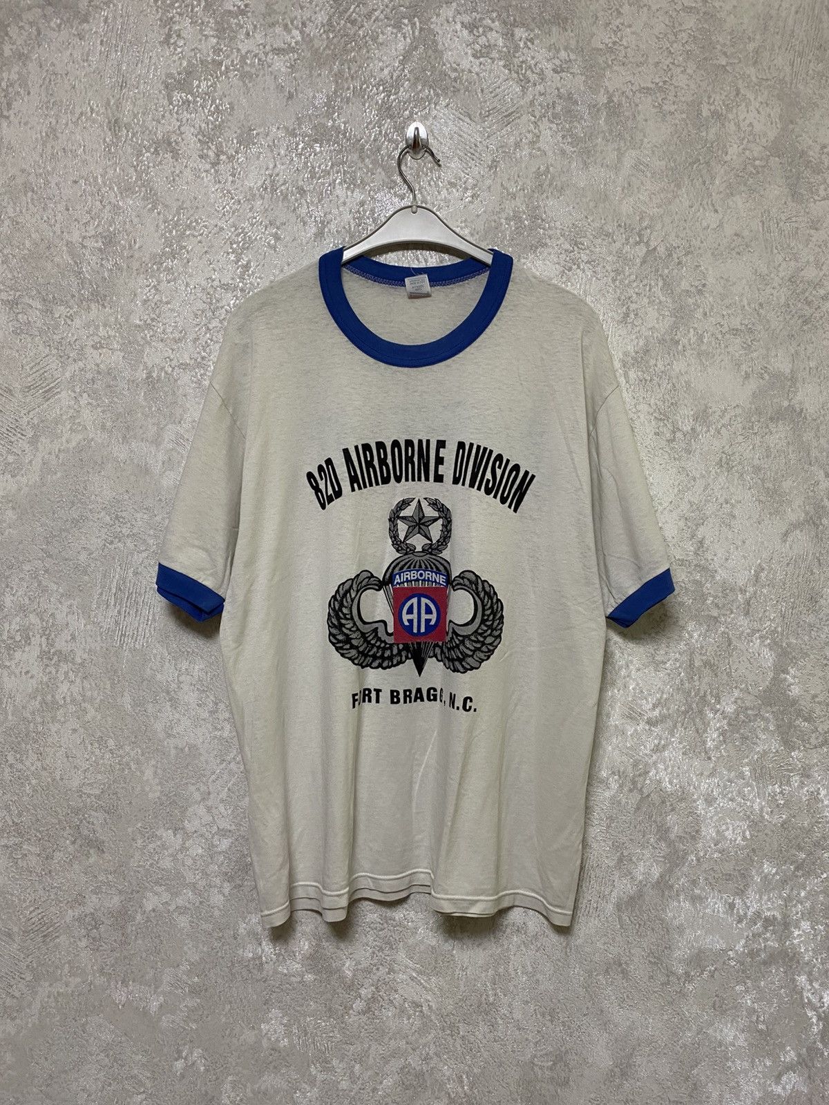 Other 82D Airborne Division Reenlist All American 80s t-shirt Size US XL / EU 56 / 4 - 1 Thumbnail