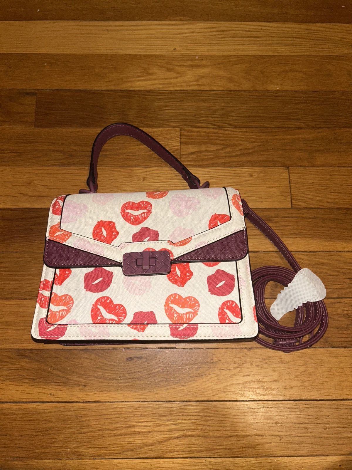 Aldo Aldo White and Purple Kiss Print Crossbody Bag Size ONE SIZE - 2 Thumbnail