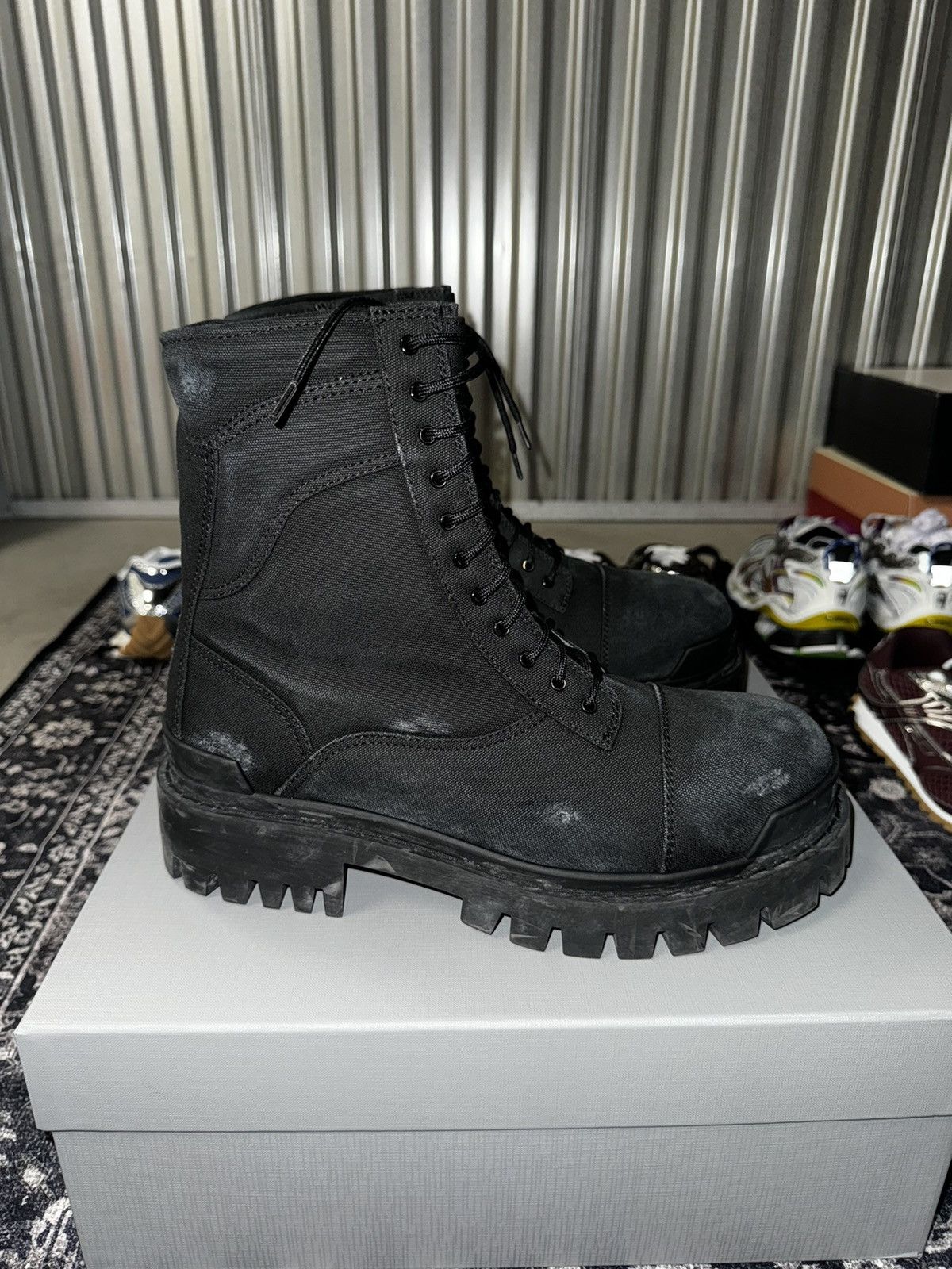 Balenciaga BALENCIAGA BLACK STRIKE BOOTS SIZE 43 NEW Size US 10 / EU 43 - 4 Thumbnail