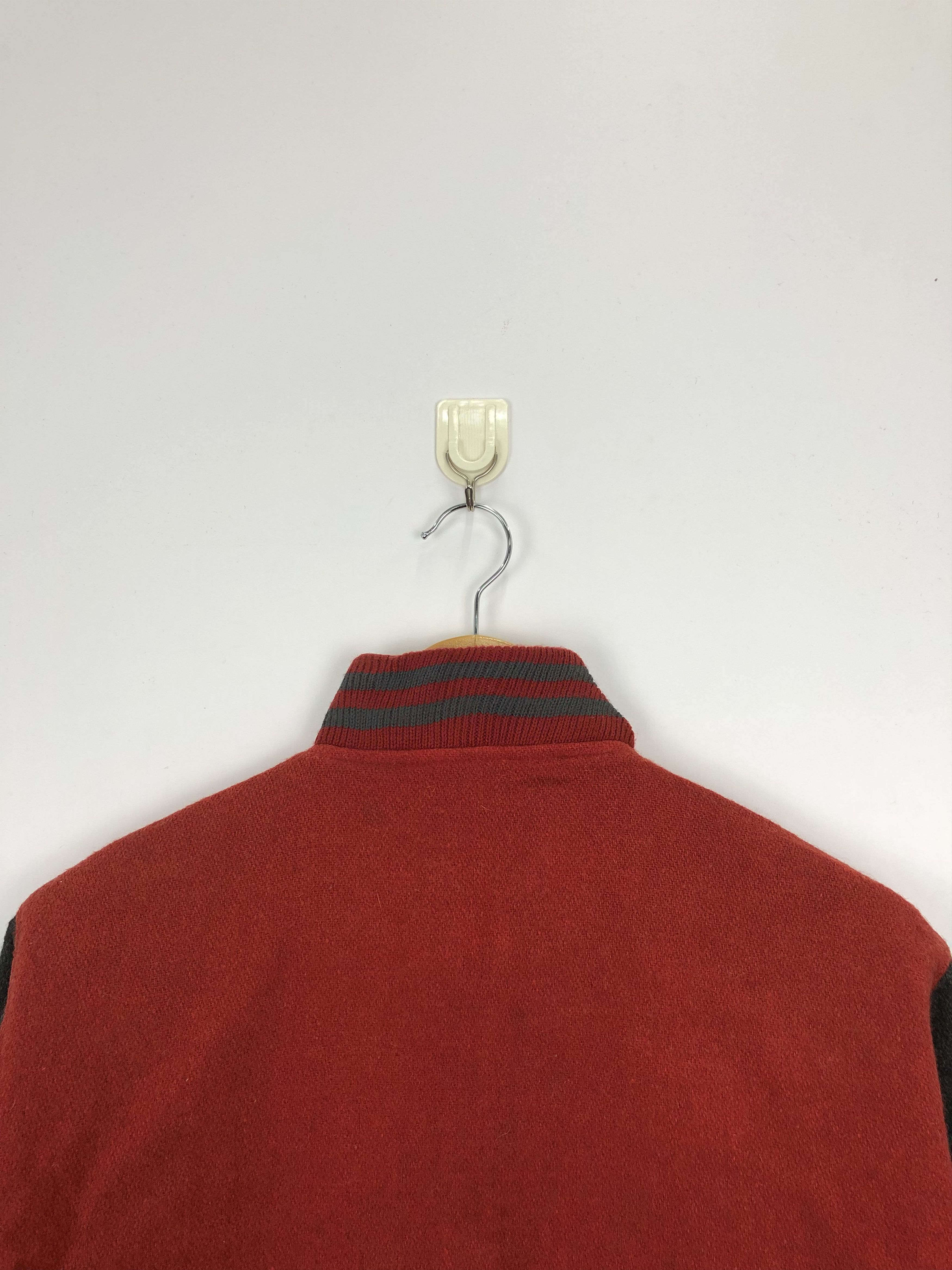 Japanese Brand Vintage Japanese Brand Wool Varsity Jacket Red V0370 Size US M / EU 48-50 / 2 - 4 Thumbnail