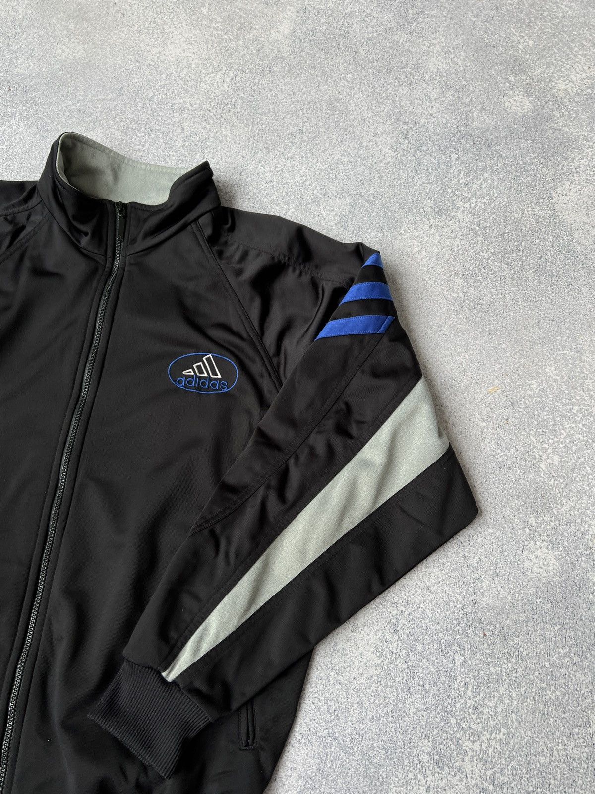 Adidas × Vintage Vintage Adidas 90s style zip sweatshirt Size US M / EU 48-50 / 2 - 5 Thumbnail