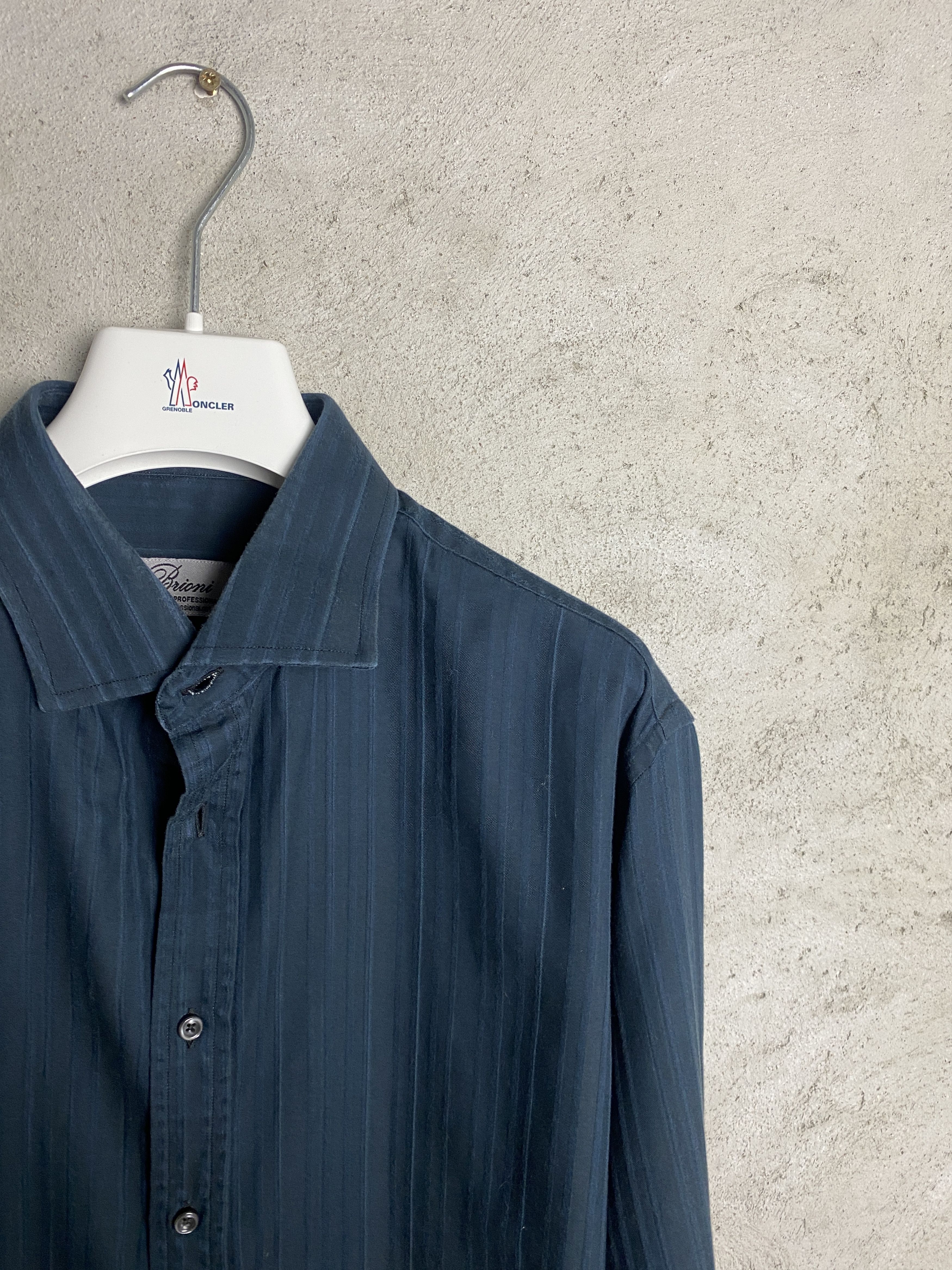 Brioni Brioni casual formal shirt button ups Size US L / EU 52-54 / 3 - 2 Thumbnail