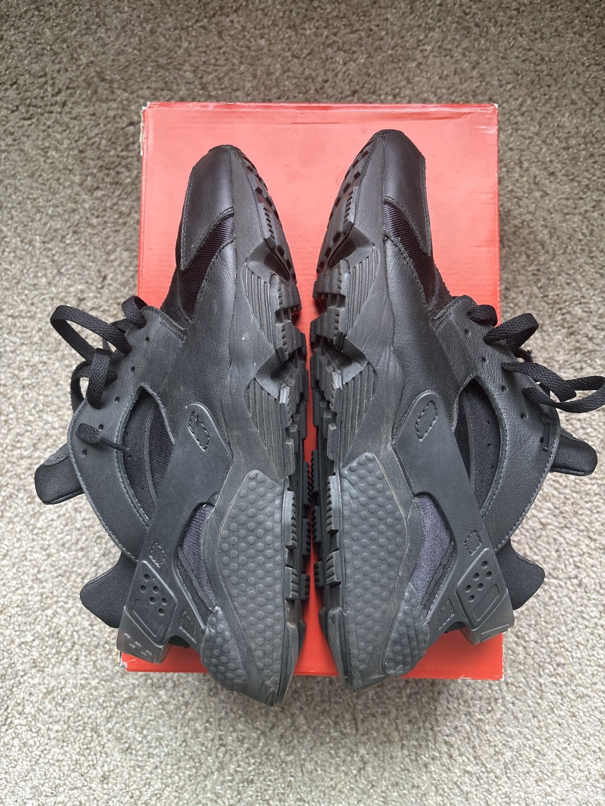 Nike Nike air HUARACHE Size US 11 / EU 44 - 4 Thumbnail