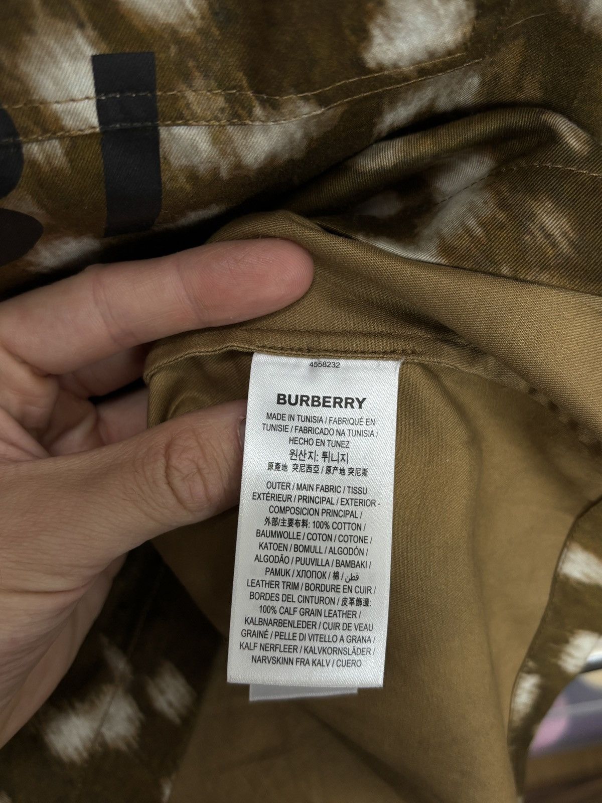 Burberry Burberry F/W2019 Runway Zip Shirt Why Did They Kill Bambi Size US XS / EU 42 / 0 - 11 Thumbnail