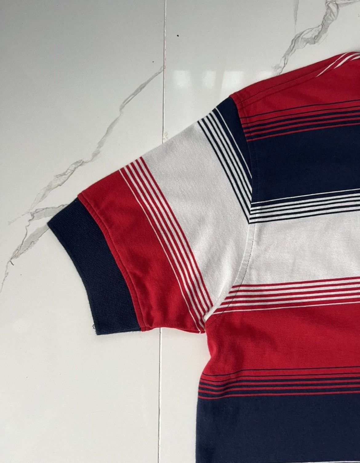 Nike 00's NIKE SWOOSH LOGO RARE RETRO STRIPED POLO Y2K T-SHIRT Size US L / EU 52-54 / 3 - 4 Thumbnail