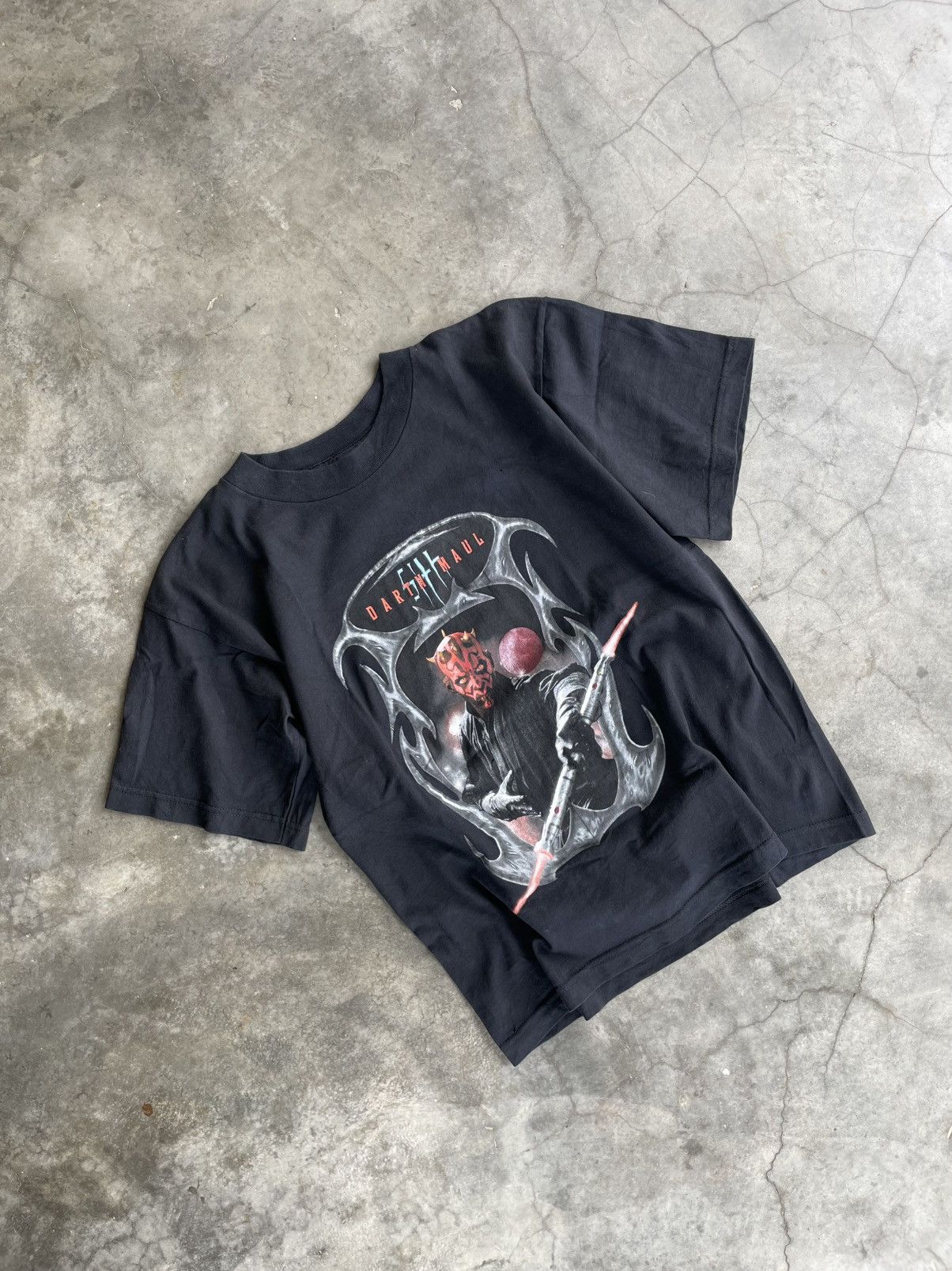 Star Wars VTG 90s Darth Maul Star Wars Boxy Cut (RARE!) Size US XL / EU 56 / 4 - 6 Thumbnail