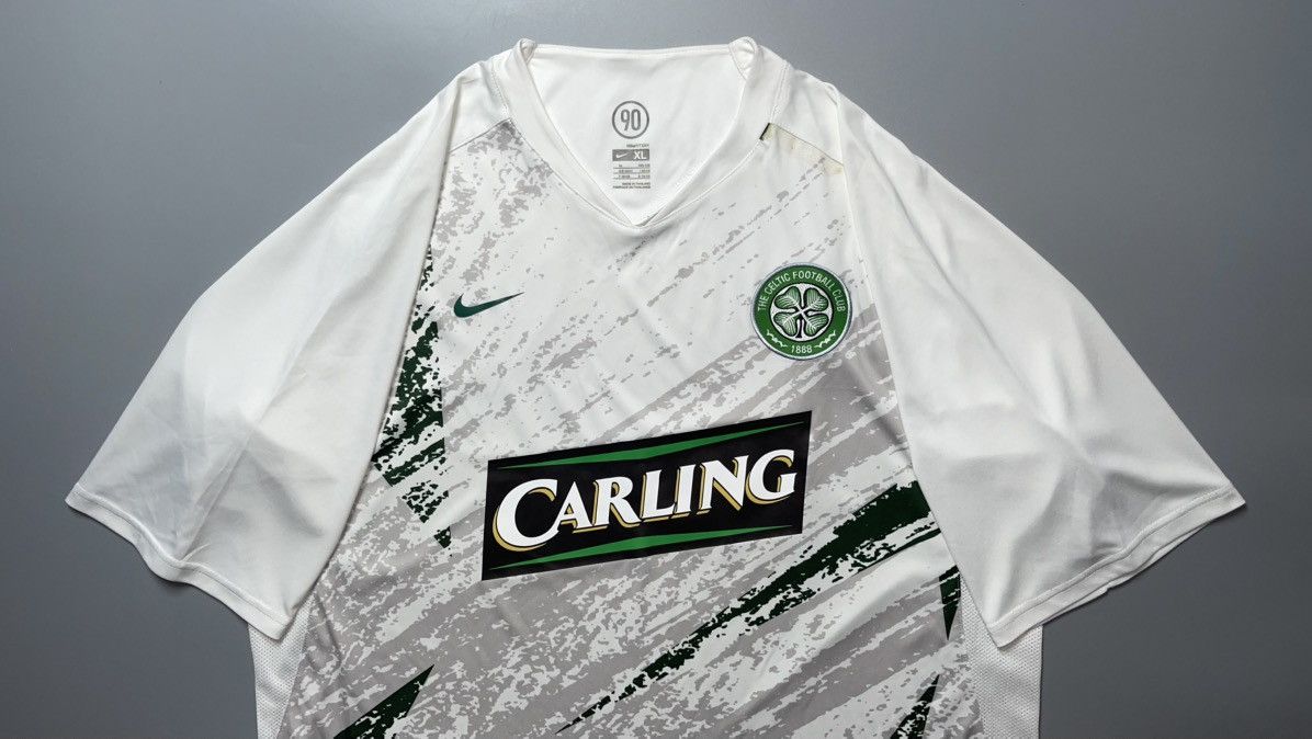 Nike CELTIC NIKE 2007/208 FOOTBALL SOCCER TRAINING JERSEY Size US XL / EU 56 / 4 - 2 Thumbnail