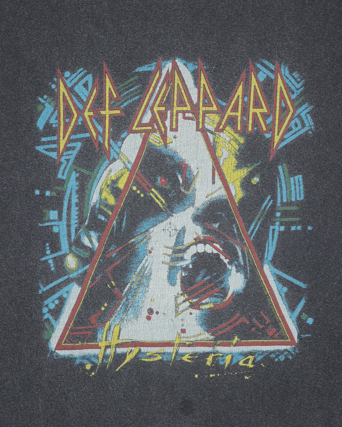 Vintage Def Leppard Hysteria Thrashed Tee Size US S / EU 44-46 / 1 - 3 Thumbnail