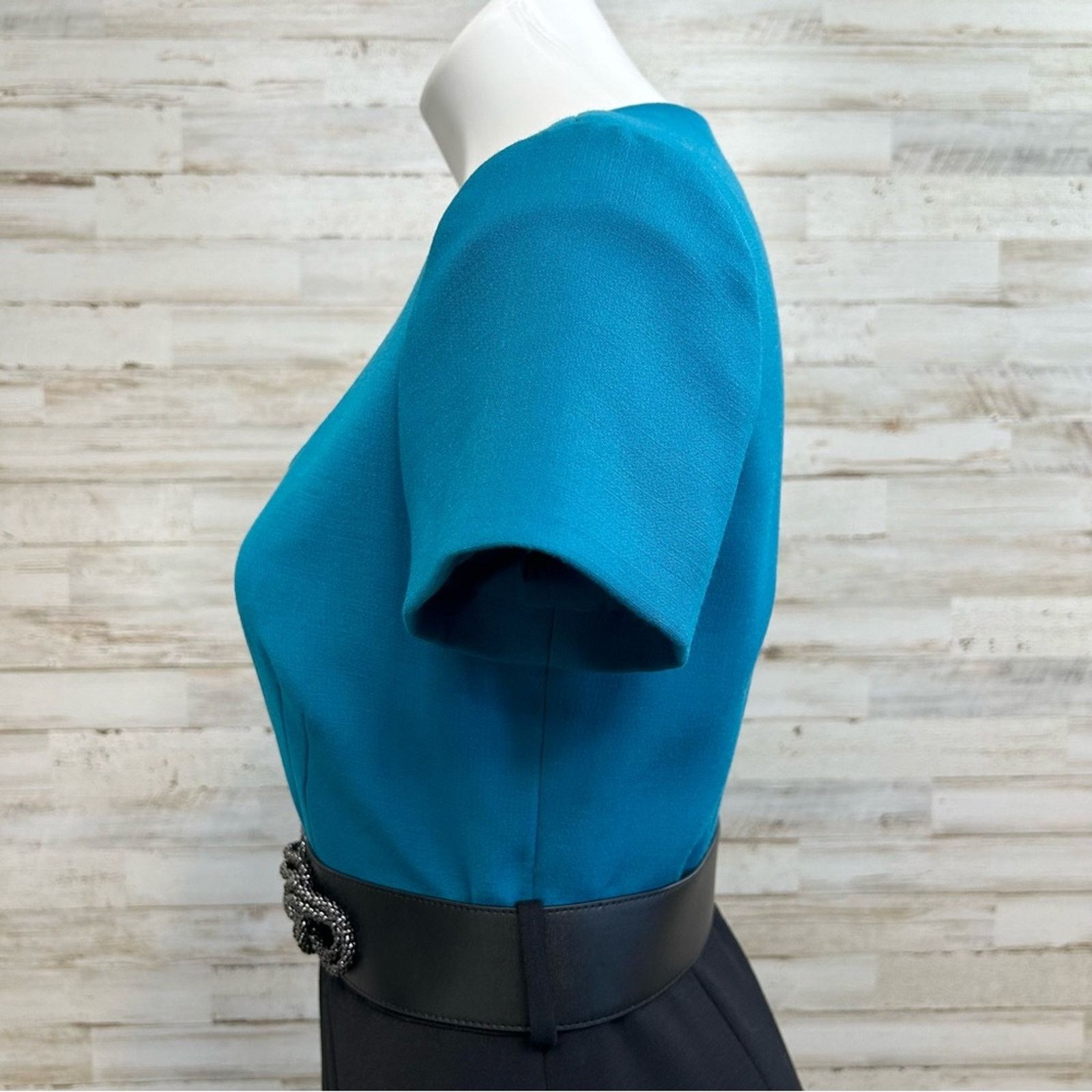 Elie Tahari Tahari Arthur S Levine Short Sleeve Belted Dress Size 4 Size S / US 4 / IT 40 - 6 Thumbnail