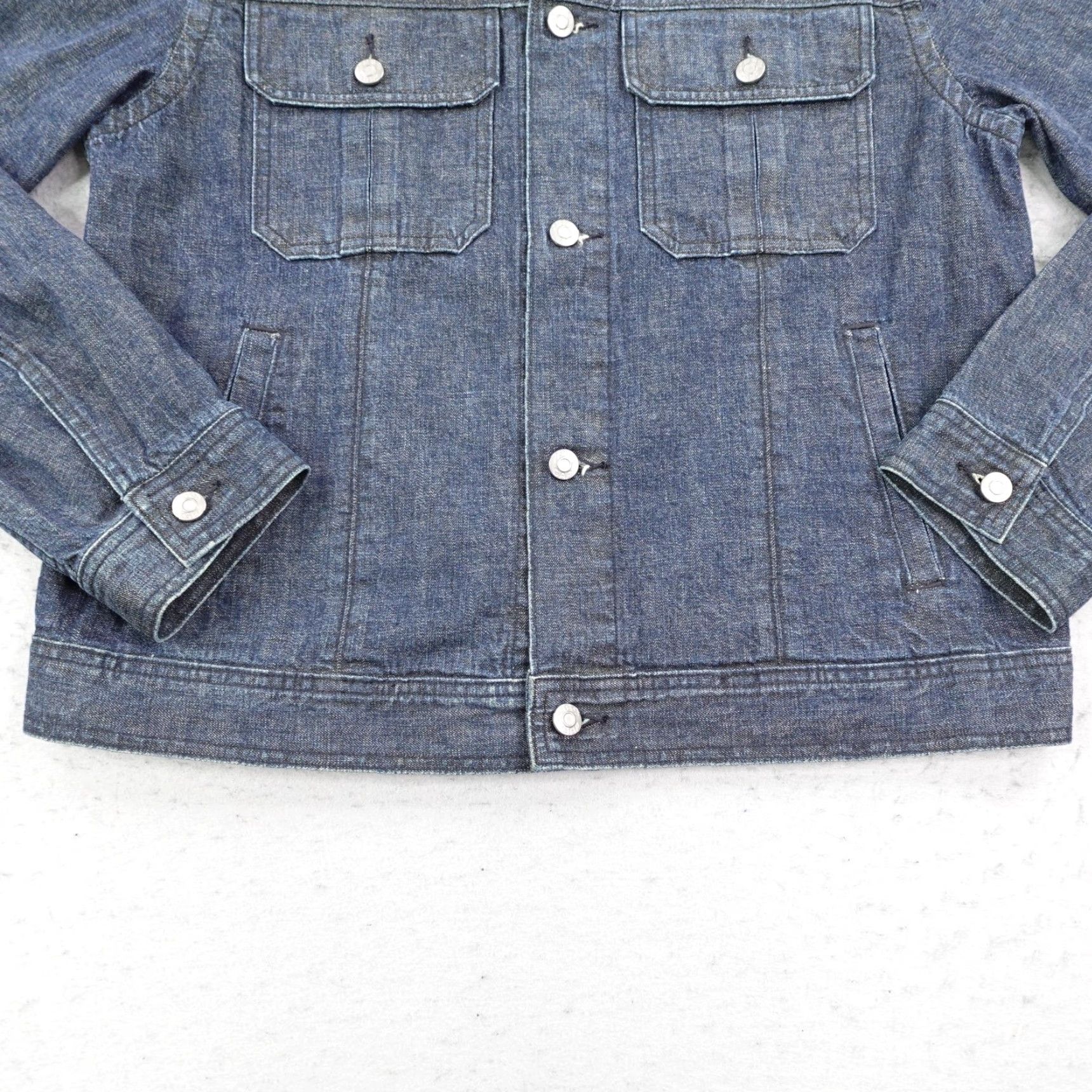 Gap VINTAGE Gap Jacket Mens Large Blue Denim Jean Bomber 1969 Button Up Trucker Coat Size US 33 - 3 Thumbnail