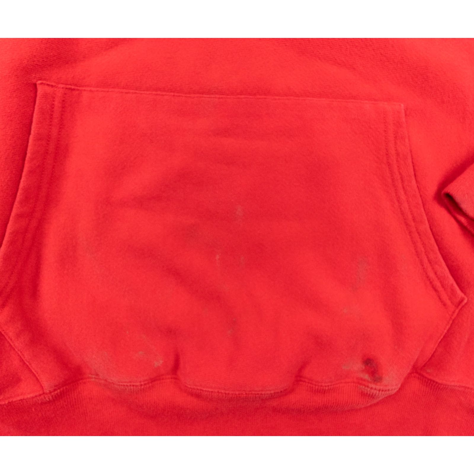 Champion VINTAGE Champion Sweatshirt Adult Medium Red Hoodie Reverse Weave Sweater Pullover FLAWS Size US M / EU 48-50 / 2 - 7 Thumbnail
