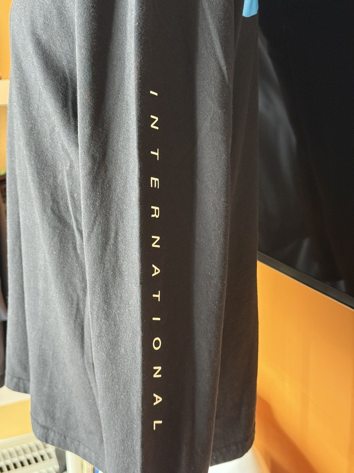 October's Very Own Ovo Octobers Very Own Long Sleeve T Shirt Black Mens L Size US L / EU 52-54 / 3 - 6 Thumbnail