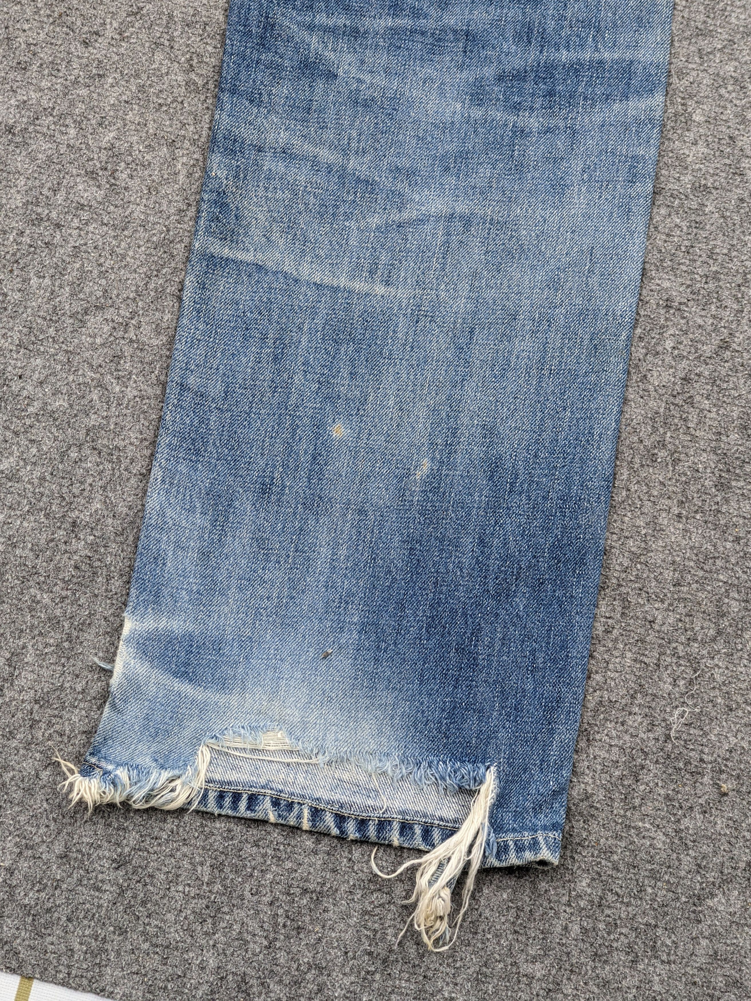 Levi's × Vintage Vintage 90s Levis 702 Selvadge Buckle Back Big E Jeans DJ21 Size US 28 / EU 44 - 18 Thumbnail