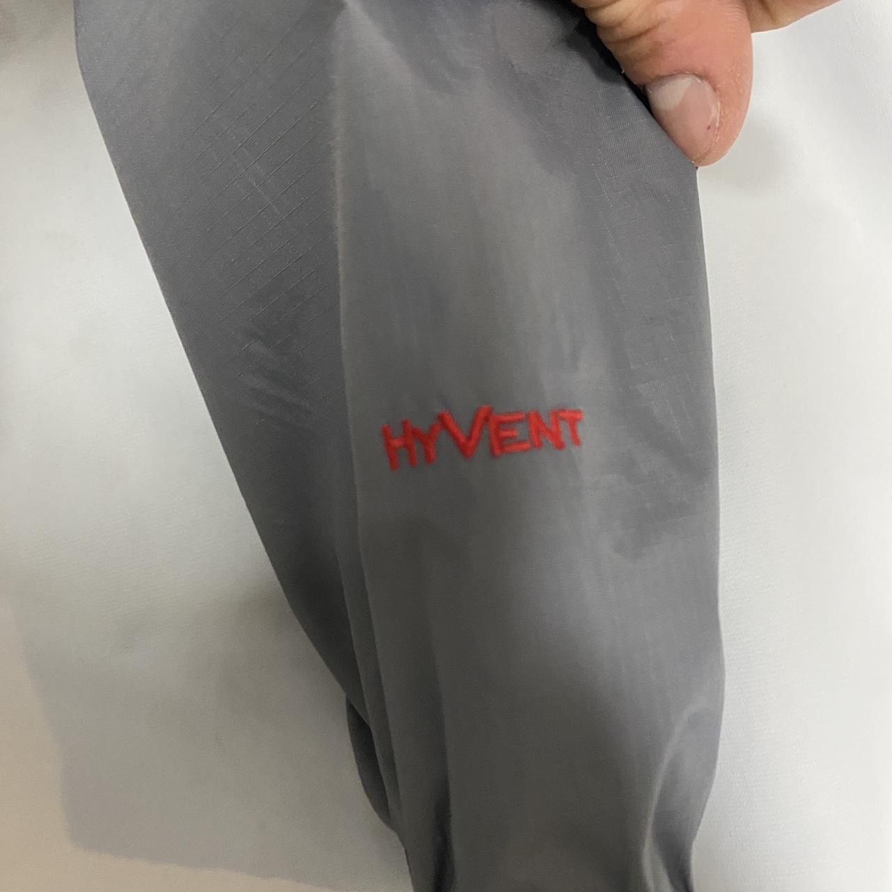 The North Face Y2K the North face Hyvent grey and red shell rain jacket Size US M / EU 48-50 / 2 - 8 Thumbnail