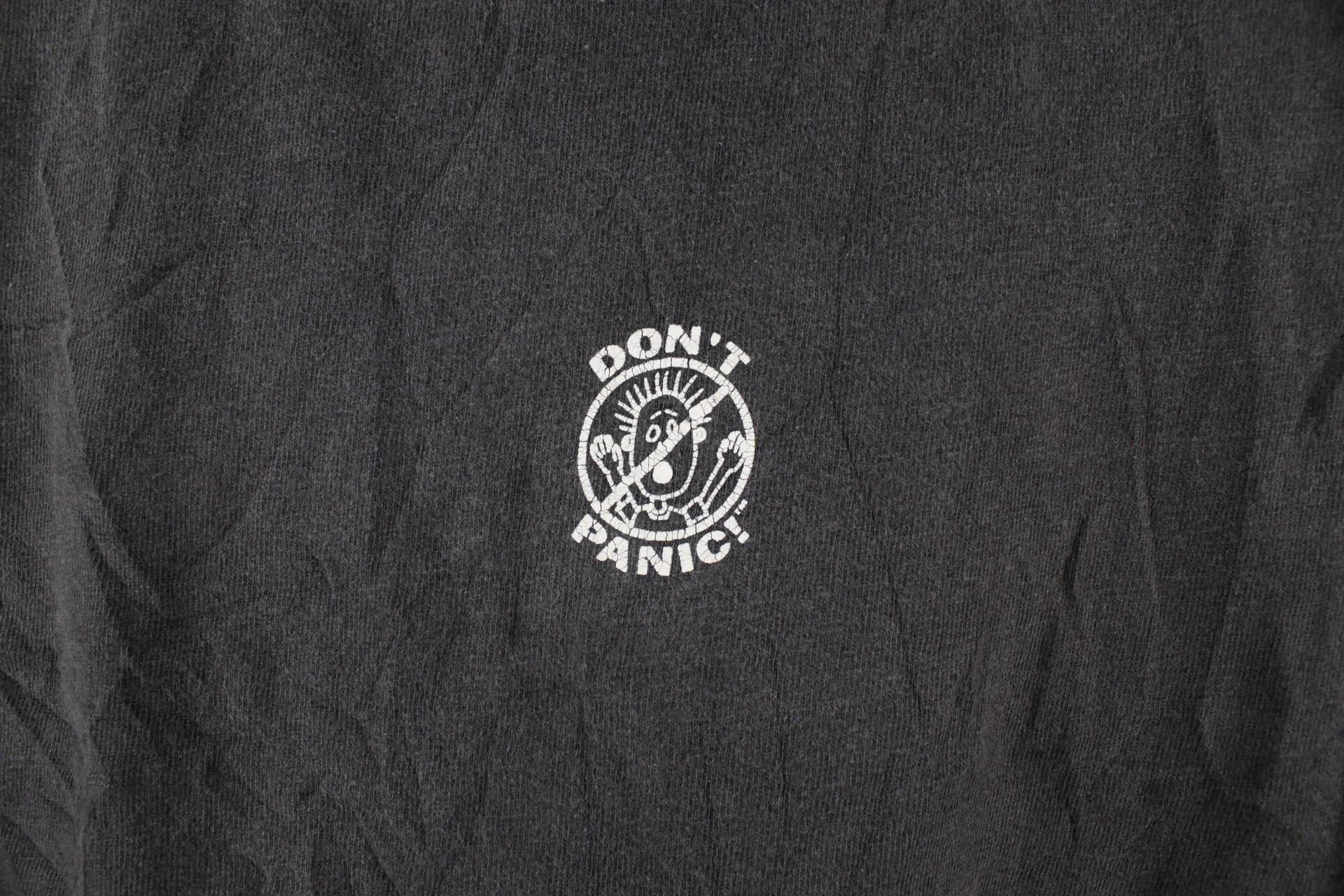 Vintage Vintage 90s Don't Panic Designs Rainbow LGBTQ T-Shirt Size US L / EU 52-54 / 3 - 10 Thumbnail