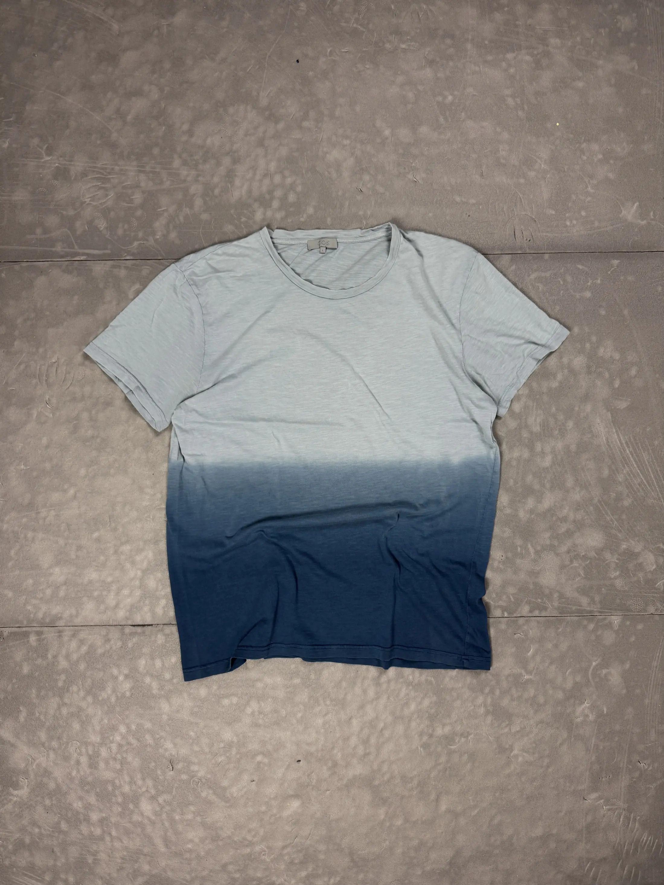 Cos COS fade T-shirt basic streetwear retro M/L Size US L / EU 52-54 / 3 - 1 Thumbnail