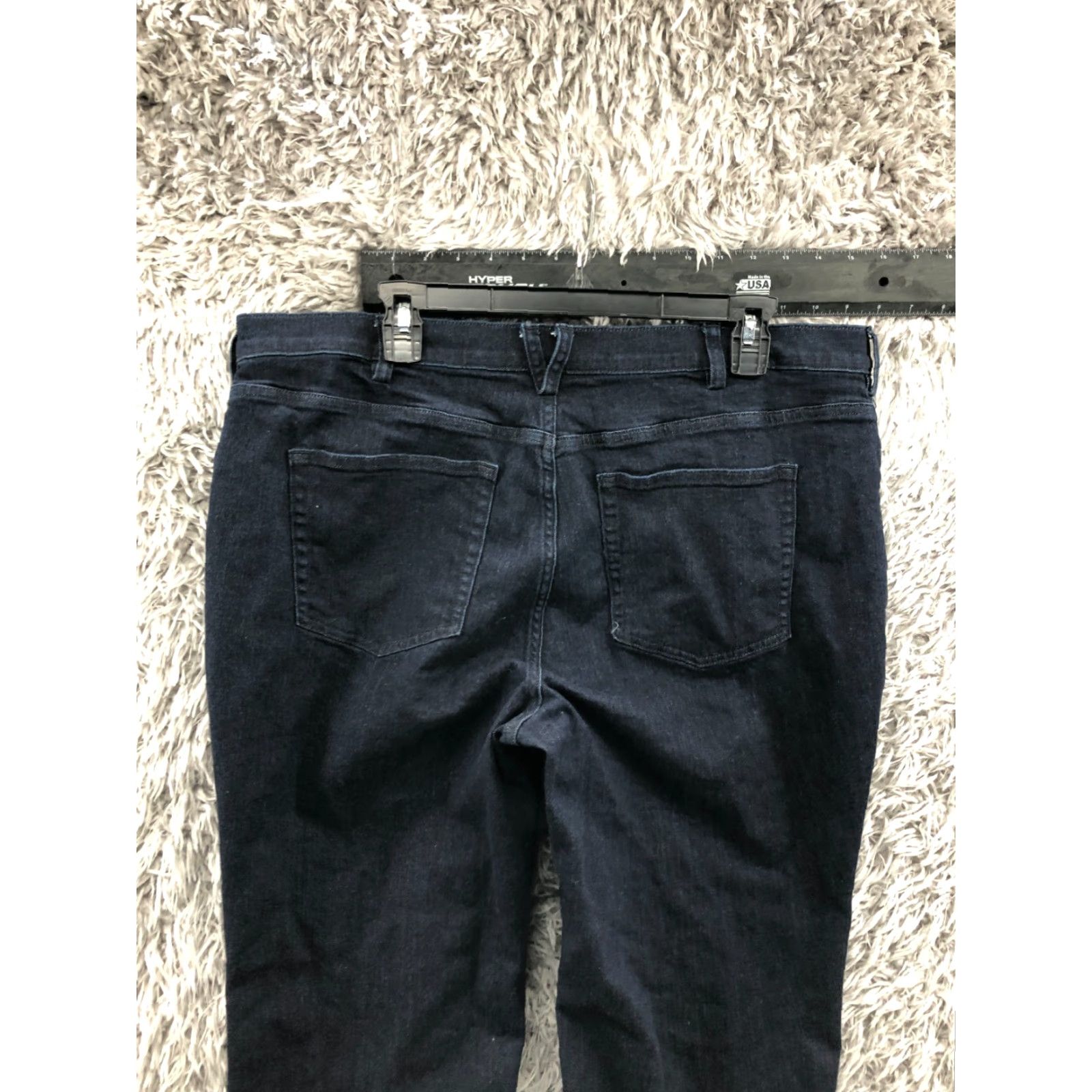 Vintage Duluth Jeans Capri Size 18 Womens Dark Blue Wash 5-Pocket Denim Regular Waist 38 Belt Loops Vintage No Size 40" / US 18 - 6 Thumbnail