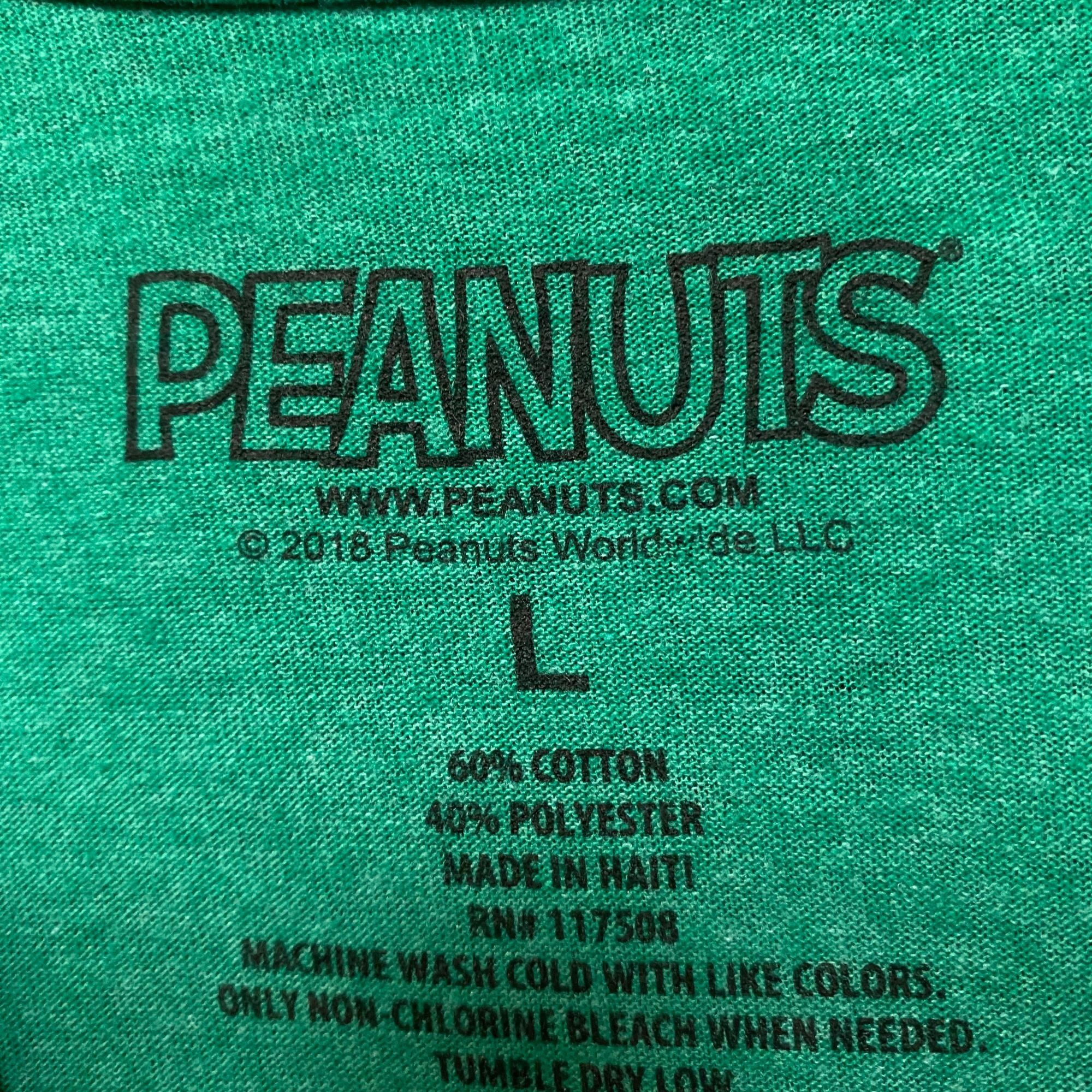 Peanuts Santa Snoopy Dont Stop Believin Peanuts Christmas Tee L Size US L / EU 52-54 / 3 - 4 Thumbnail