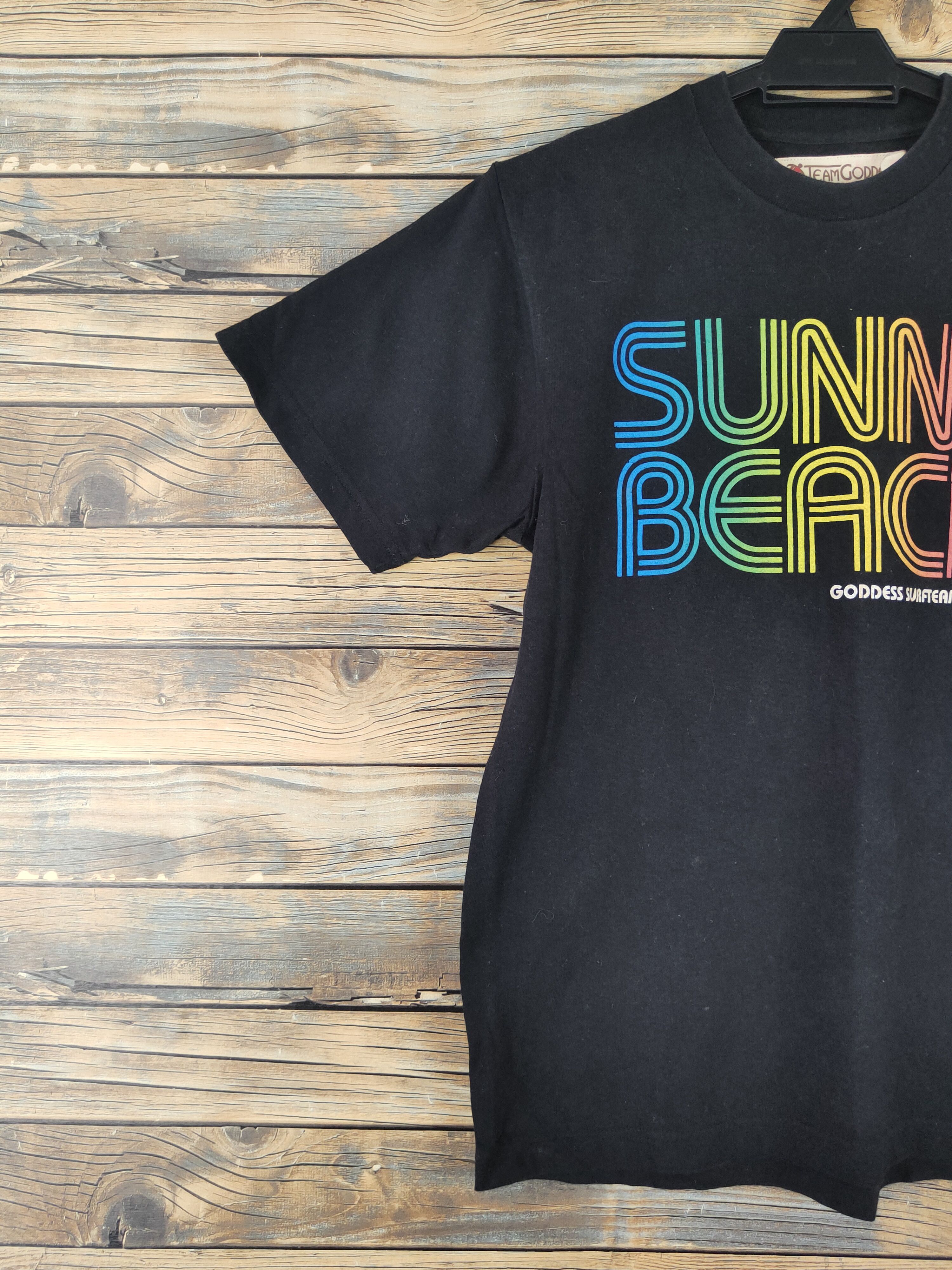 Japanese Brand × Vintage DL Team Goddess hawaian surf Black Short Sleeve T-shirt #627 Size US M / EU 48-50 / 2 - 4 Thumbnail