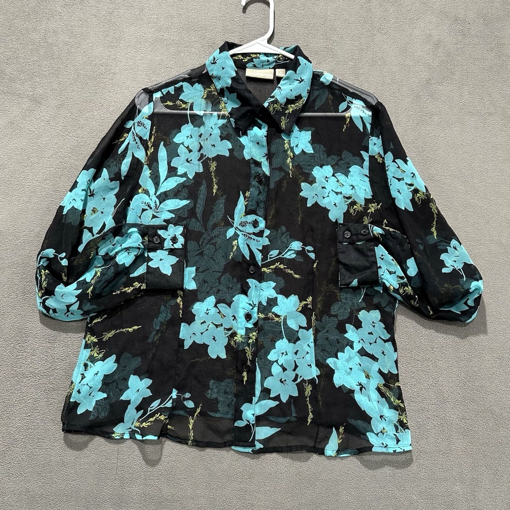 Croft & Barrow Croft and Barrow Shirt Womens Large Black Blue Floral Button Up Polyester EUC Size L / US 10 / IT 46 - 2 Thumbnail