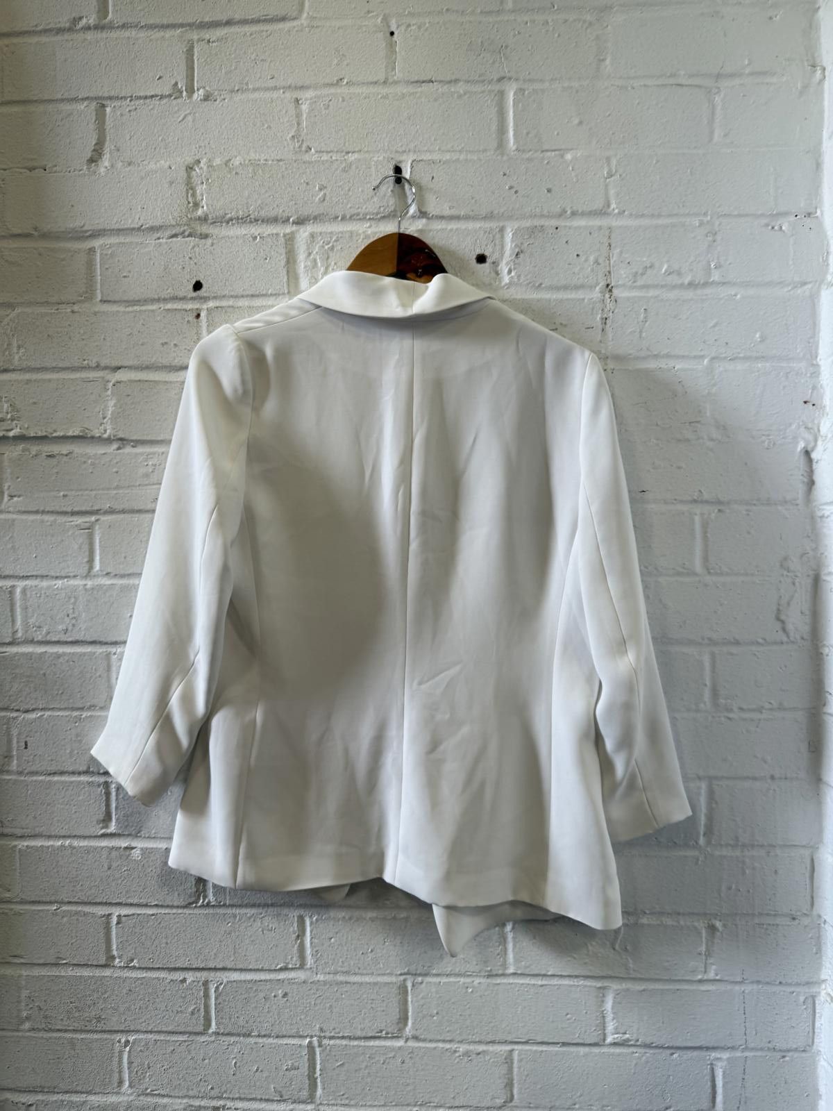 H&M White Women's Blazer Size US 10 Size L / US 10 / IT 46 - 1 Thumbnail