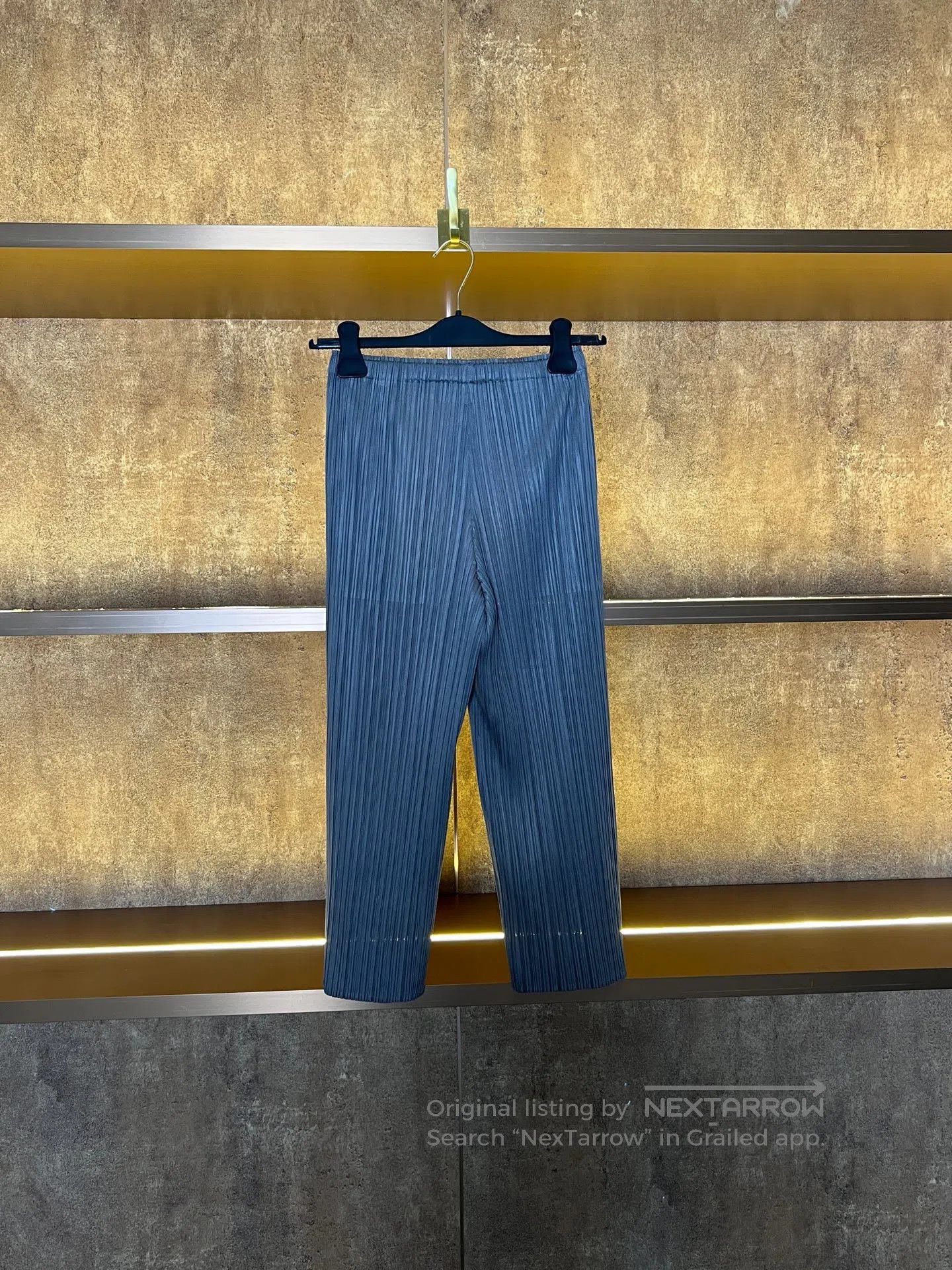 Issey Miyake Issey Miyake Shorts| Size US 27 - 2 Thumbnail