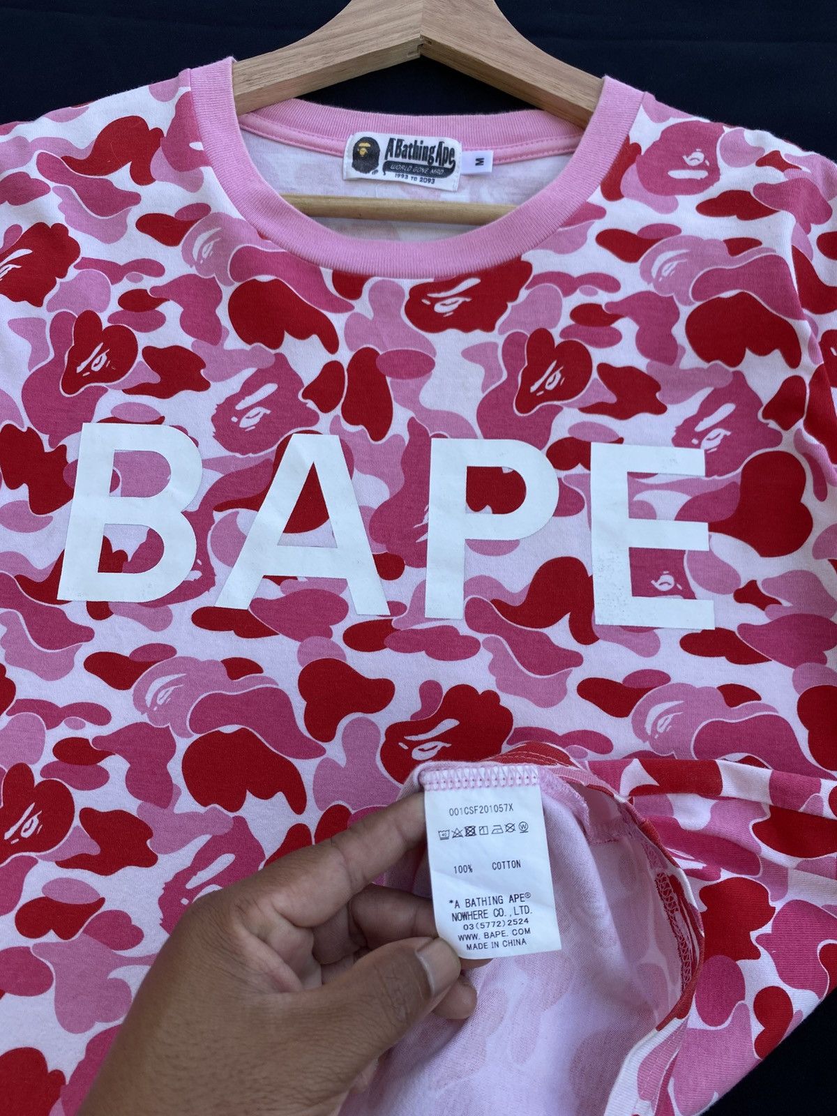 Bape Rare BAPE ABC camo pink ape head logo T-shirt A Bathing Ape Size US M / EU 48-50 / 2 - 15 Thumbnail